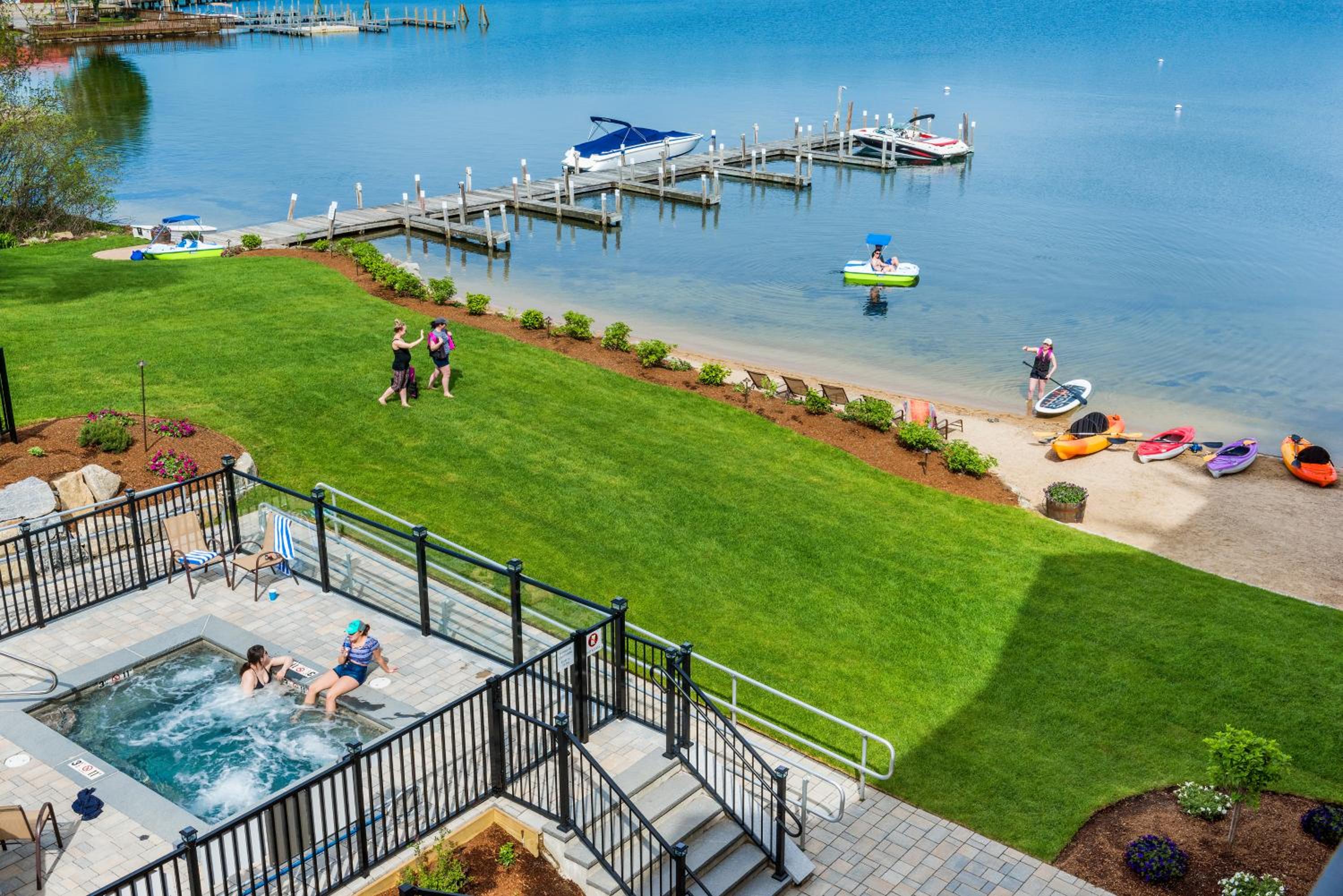 Center Harbor Inn view 2