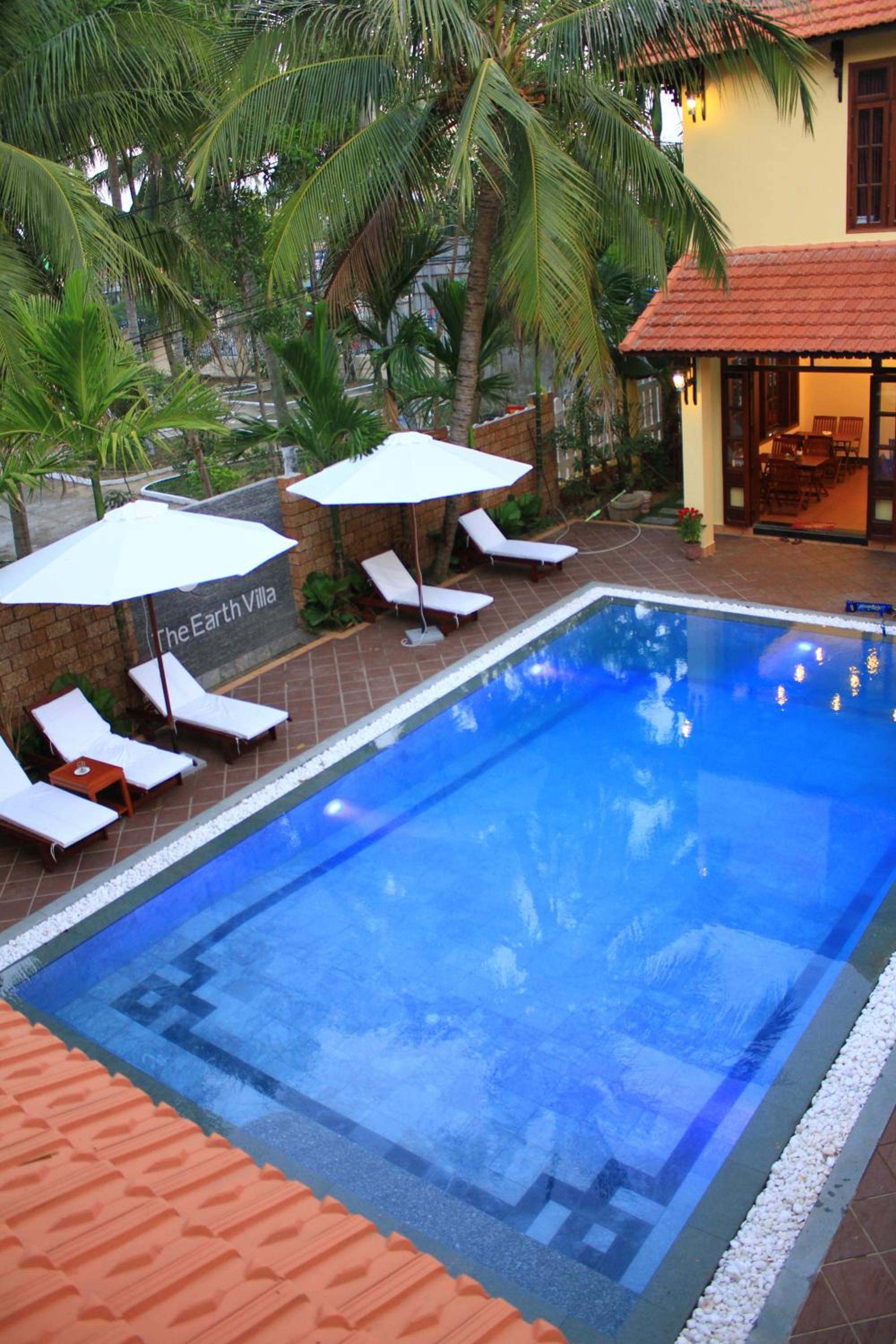The Earth Villa