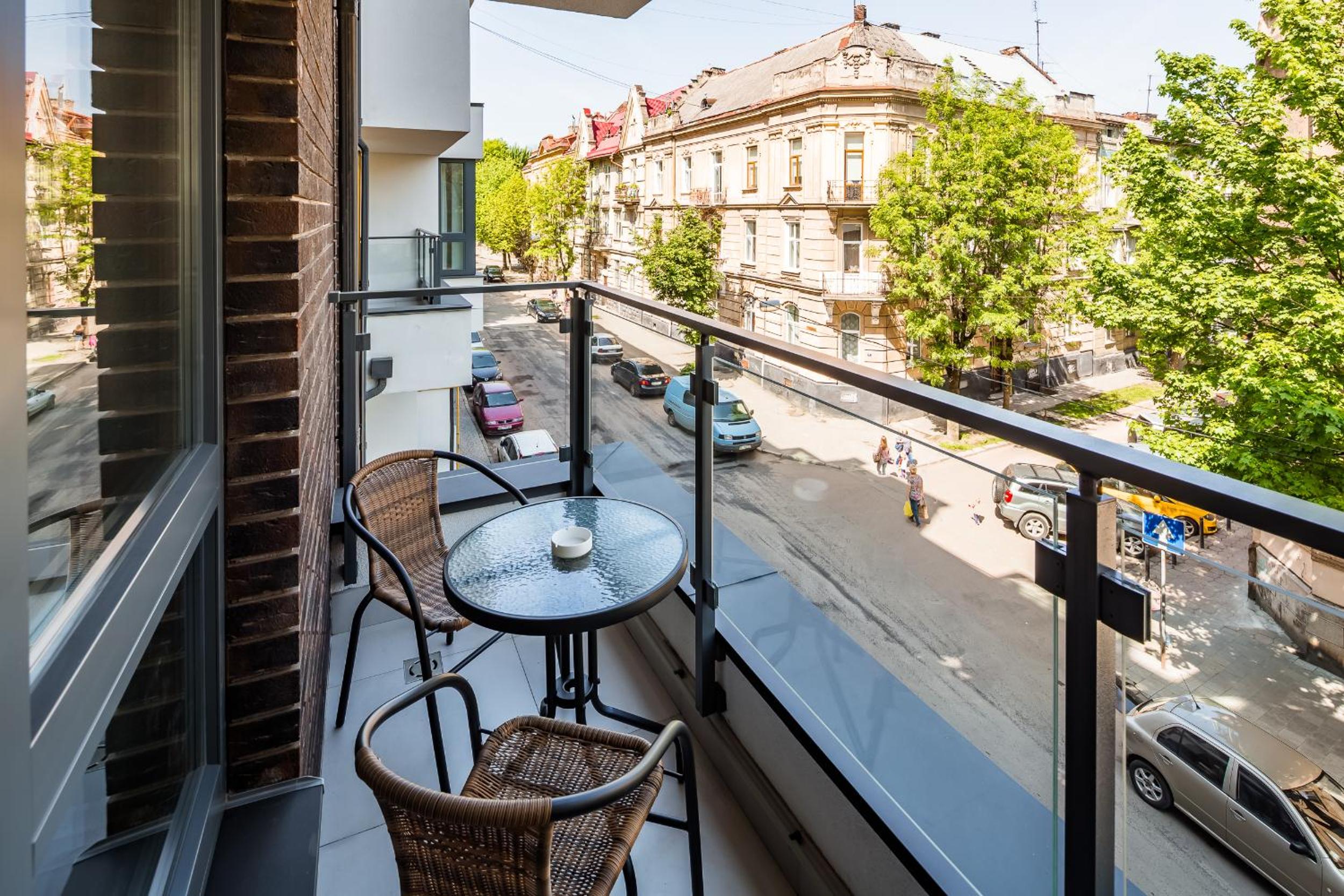 Central Park Apartments view 2