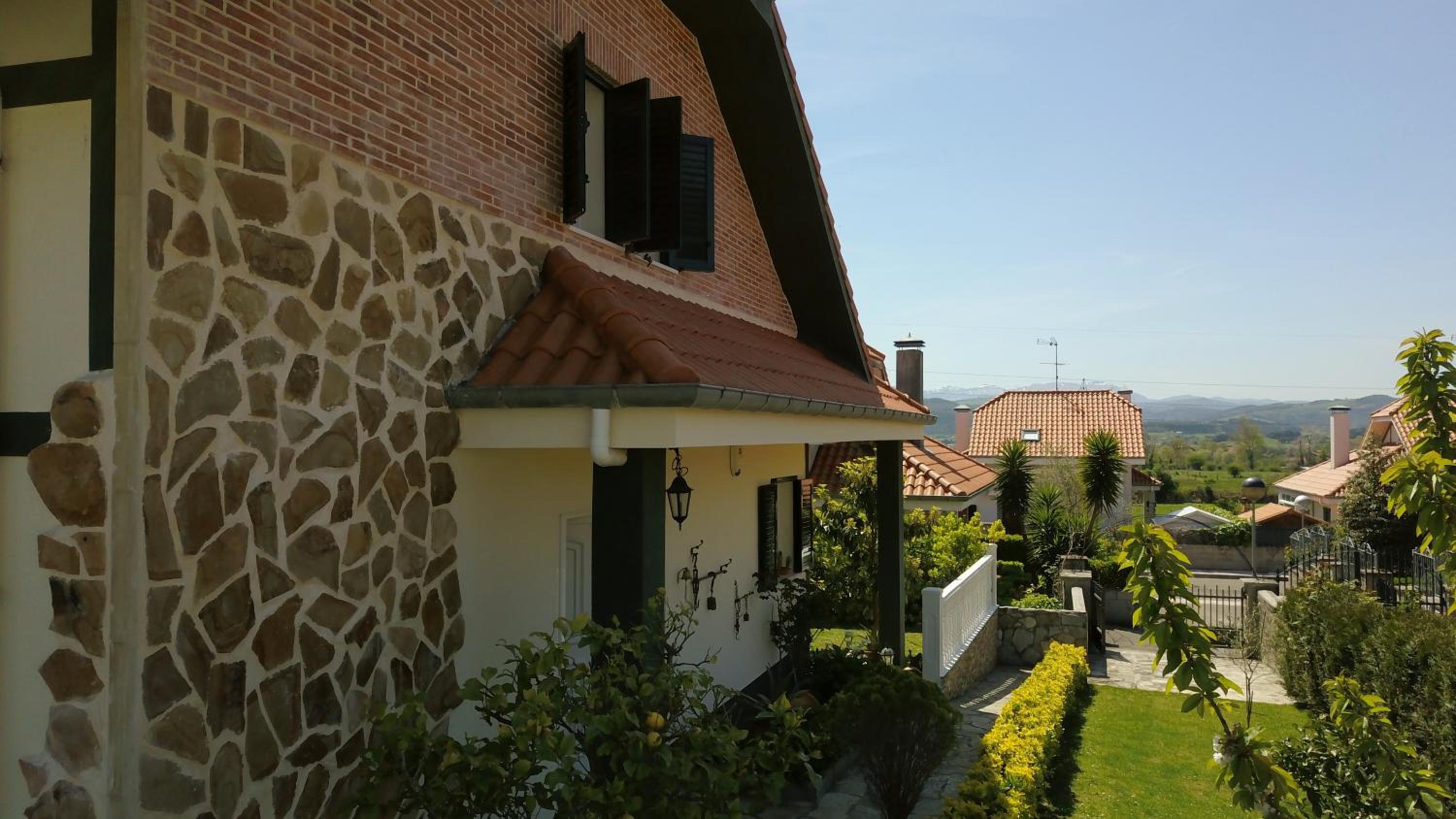 Chalet Argoños view 4