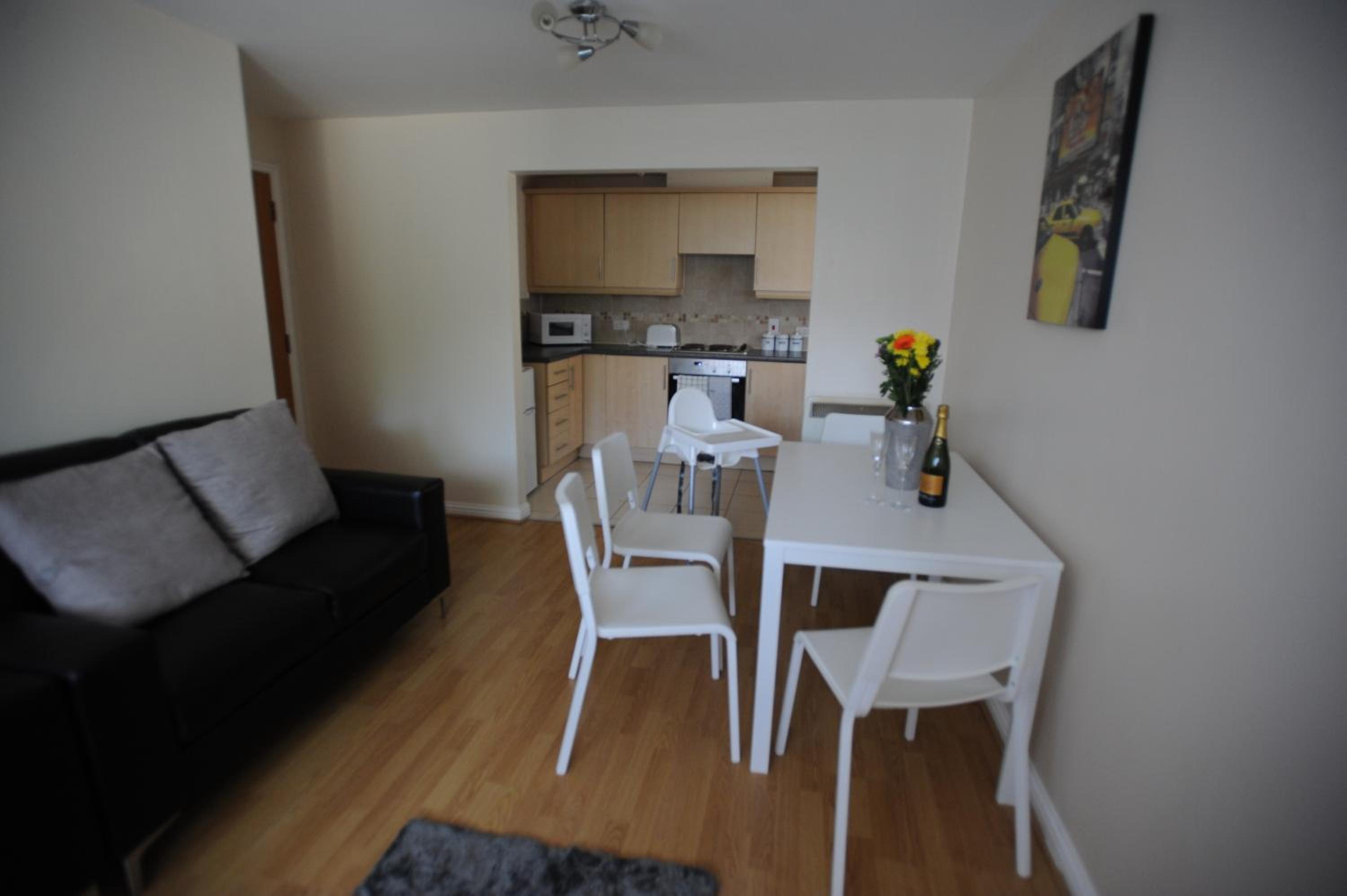Liverpool 2 Bedroom Apartment view 4