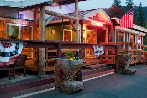 Lone Fir Resort