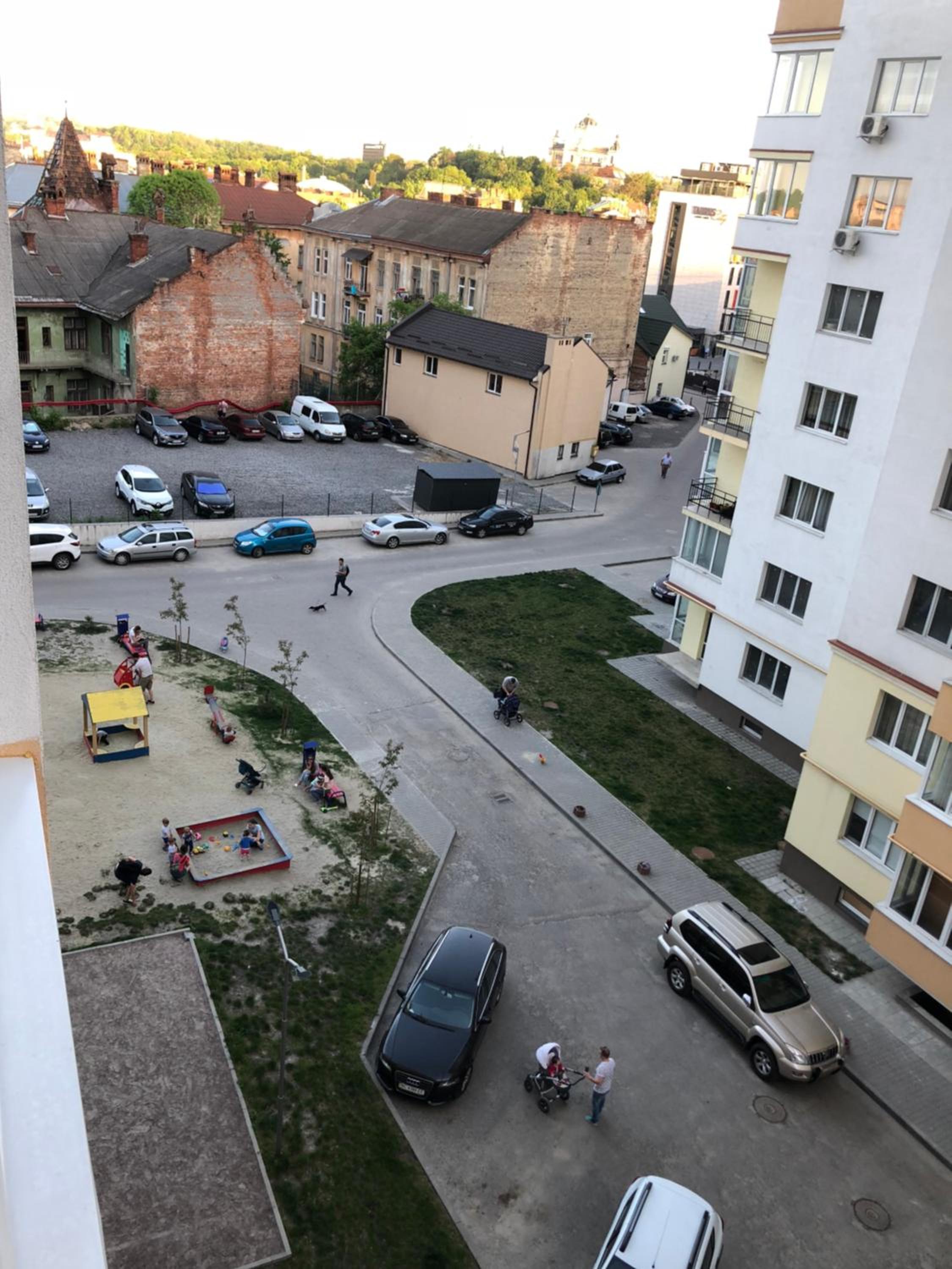 Photo 35