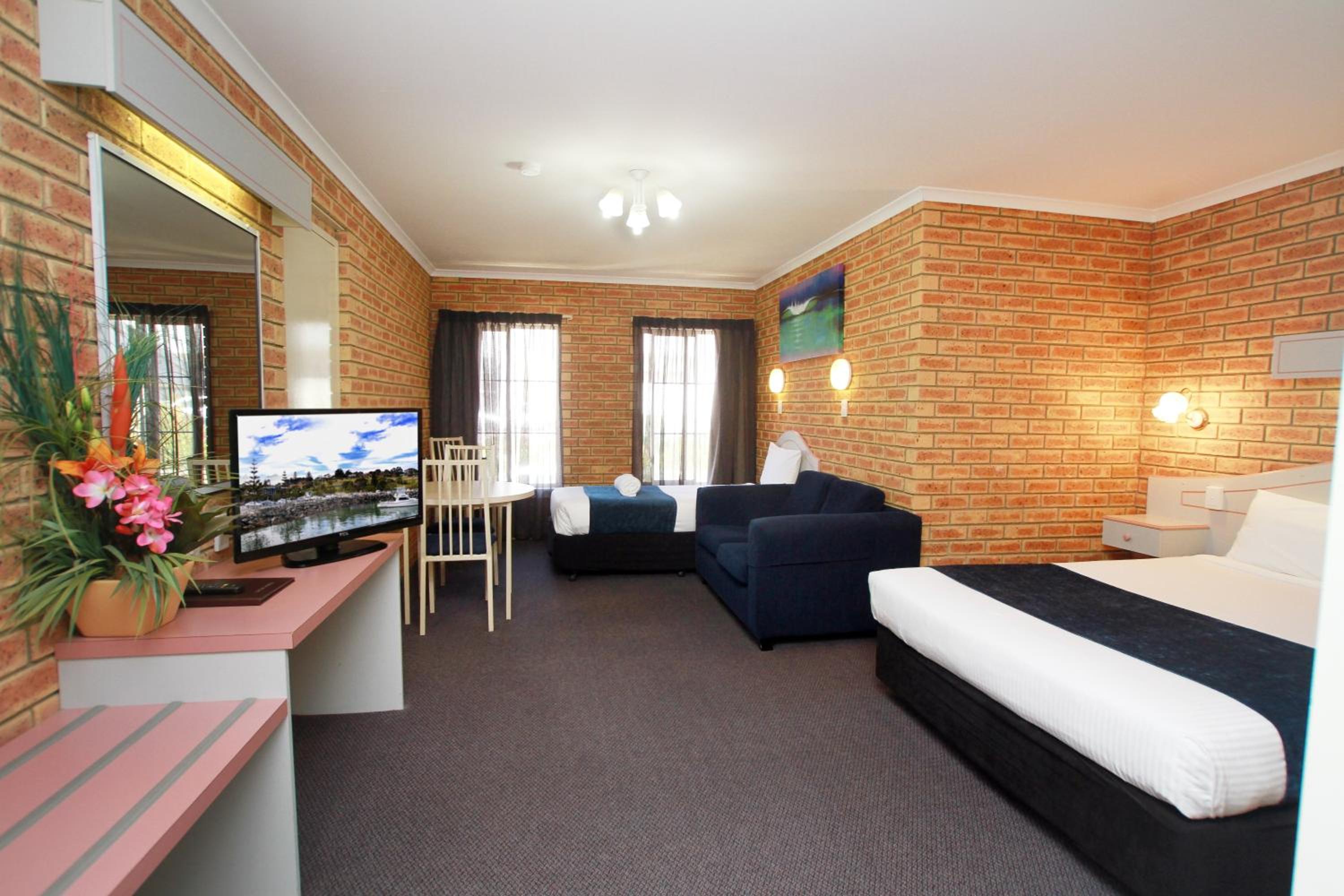 Twofold Bay Motor Inn