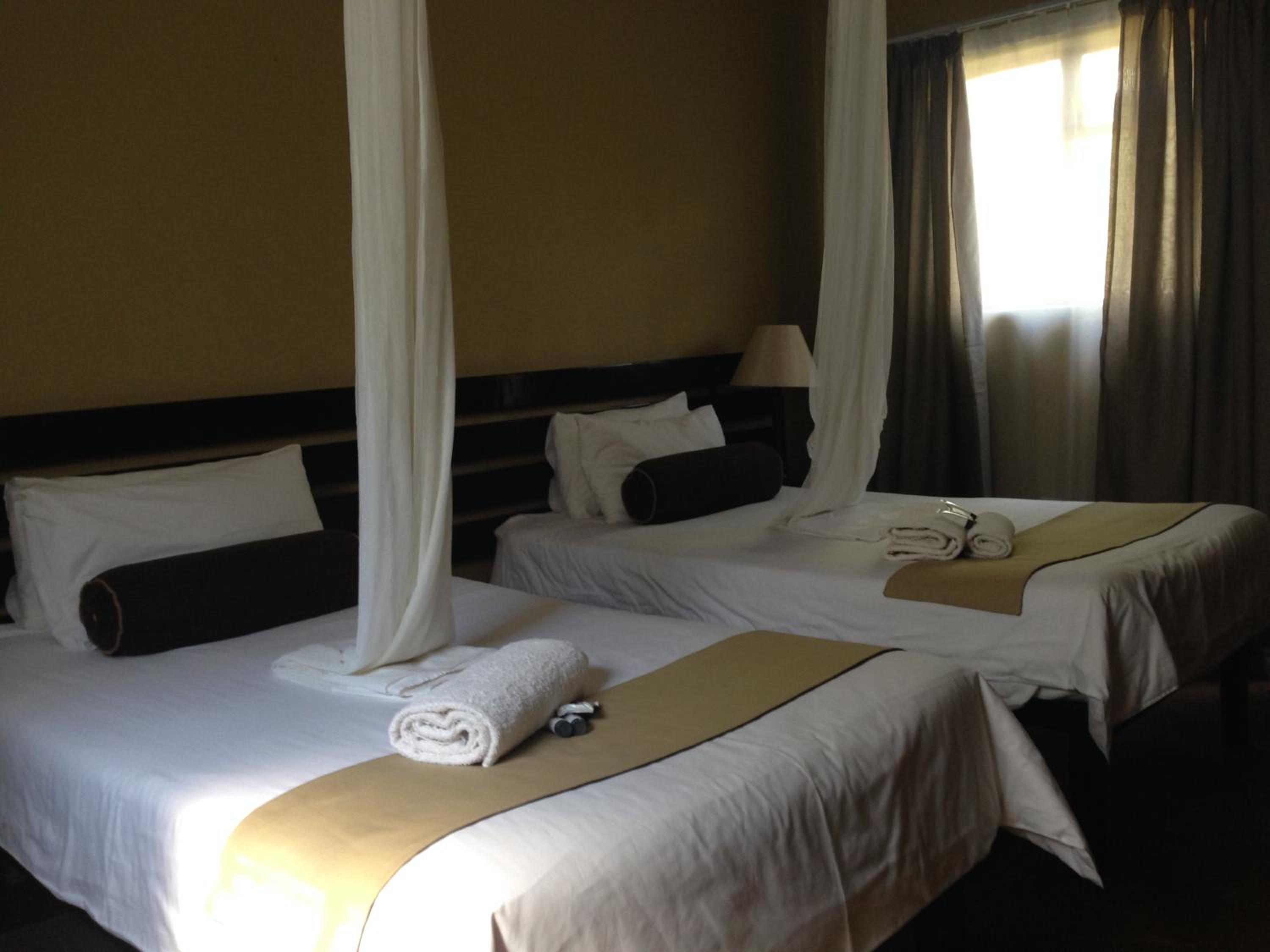 Phokoje Bush Lodge