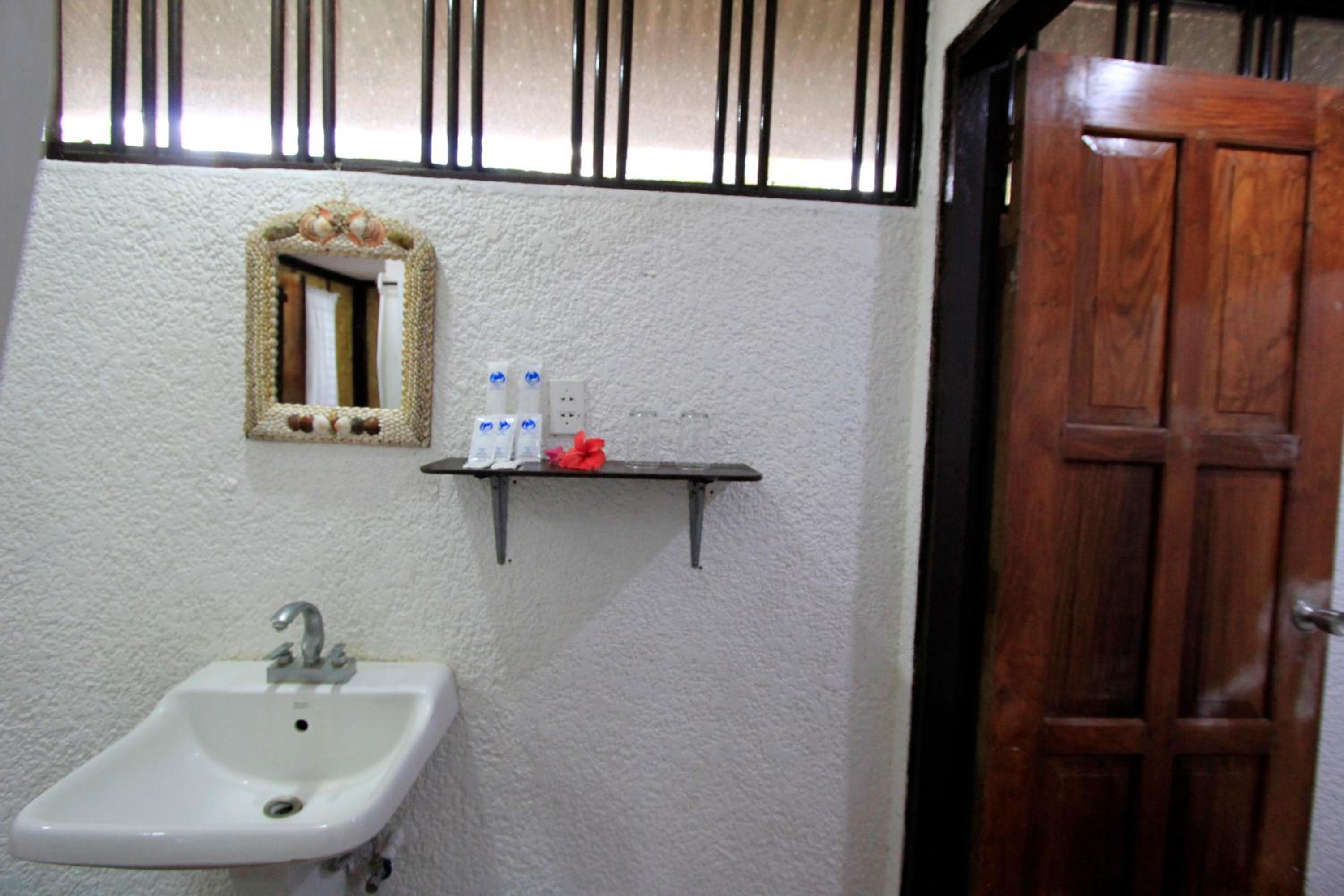 Photo 48
