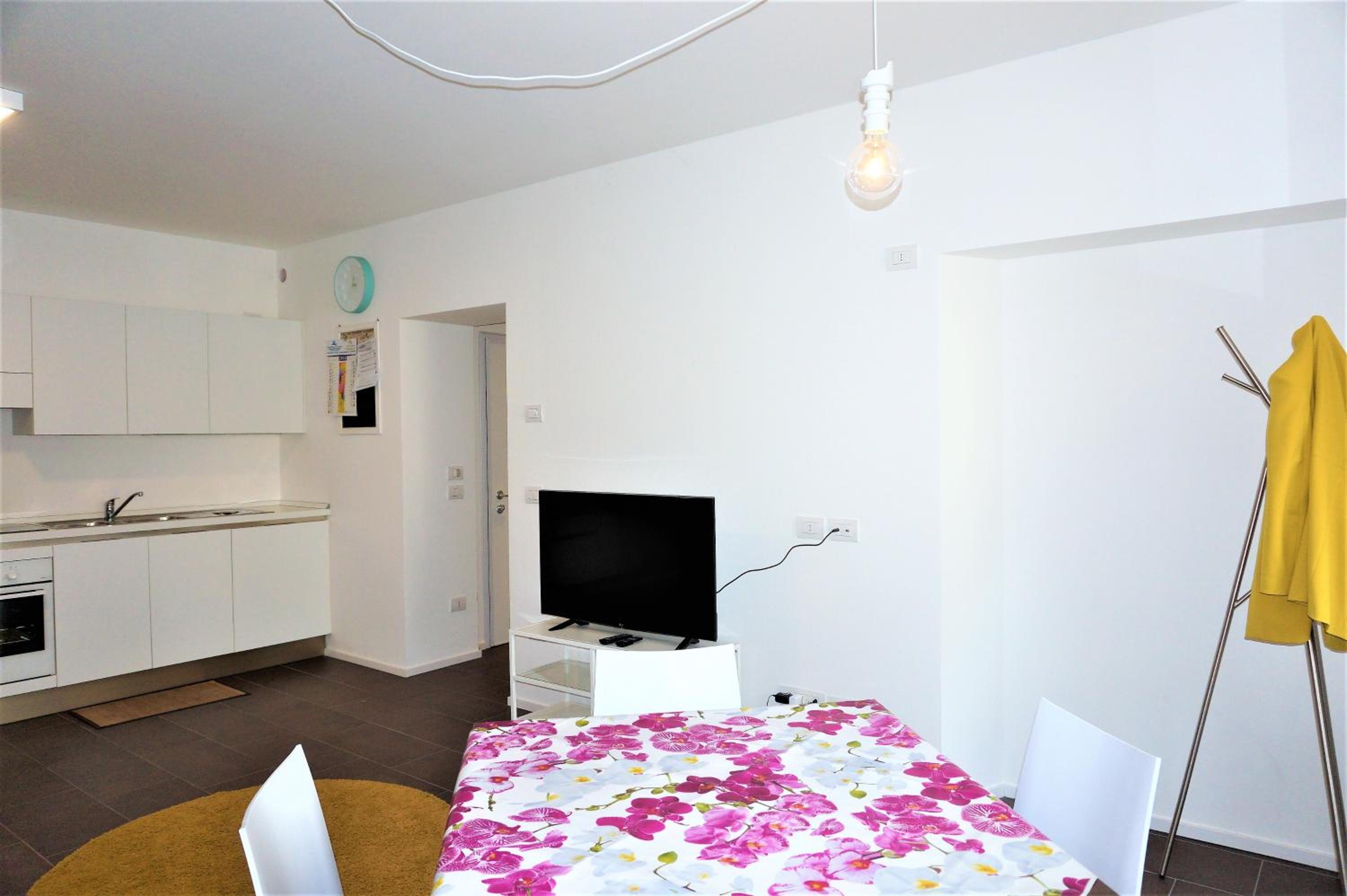 Residenza Castello - Holiday Home Garda Trentino view 2
