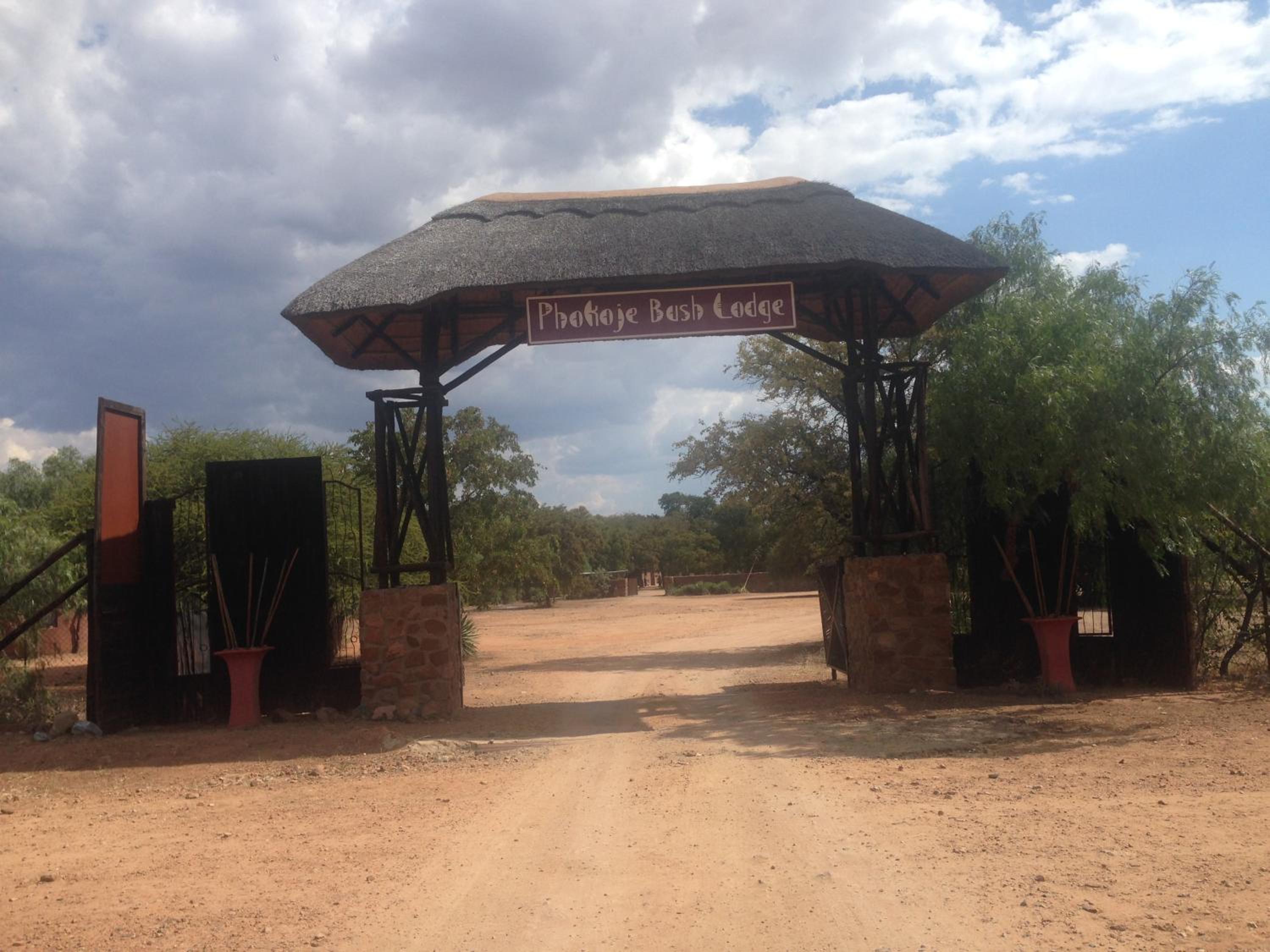 Phokoje Bush Lodge