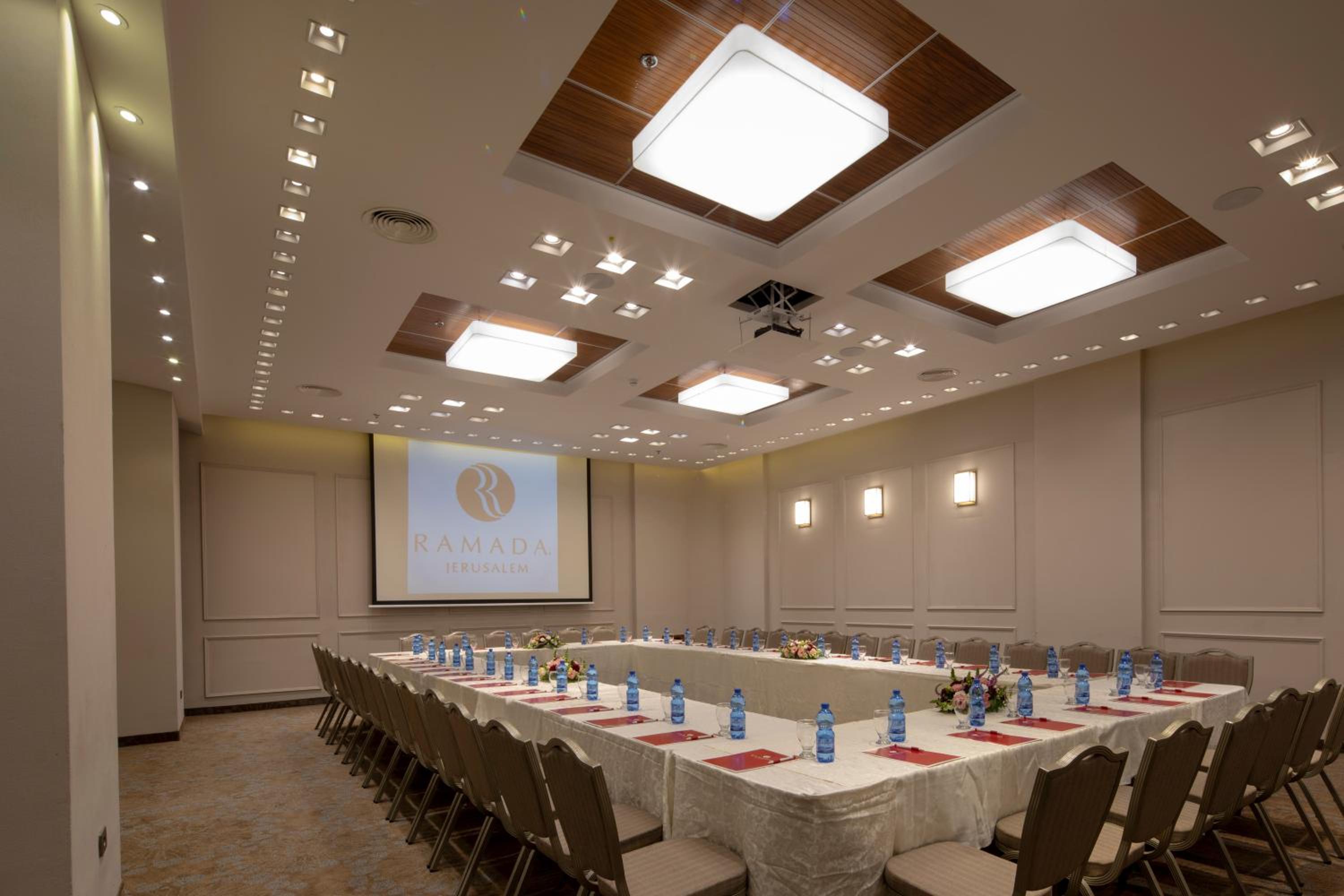 Ramada Jerusalem Hotel photo 2