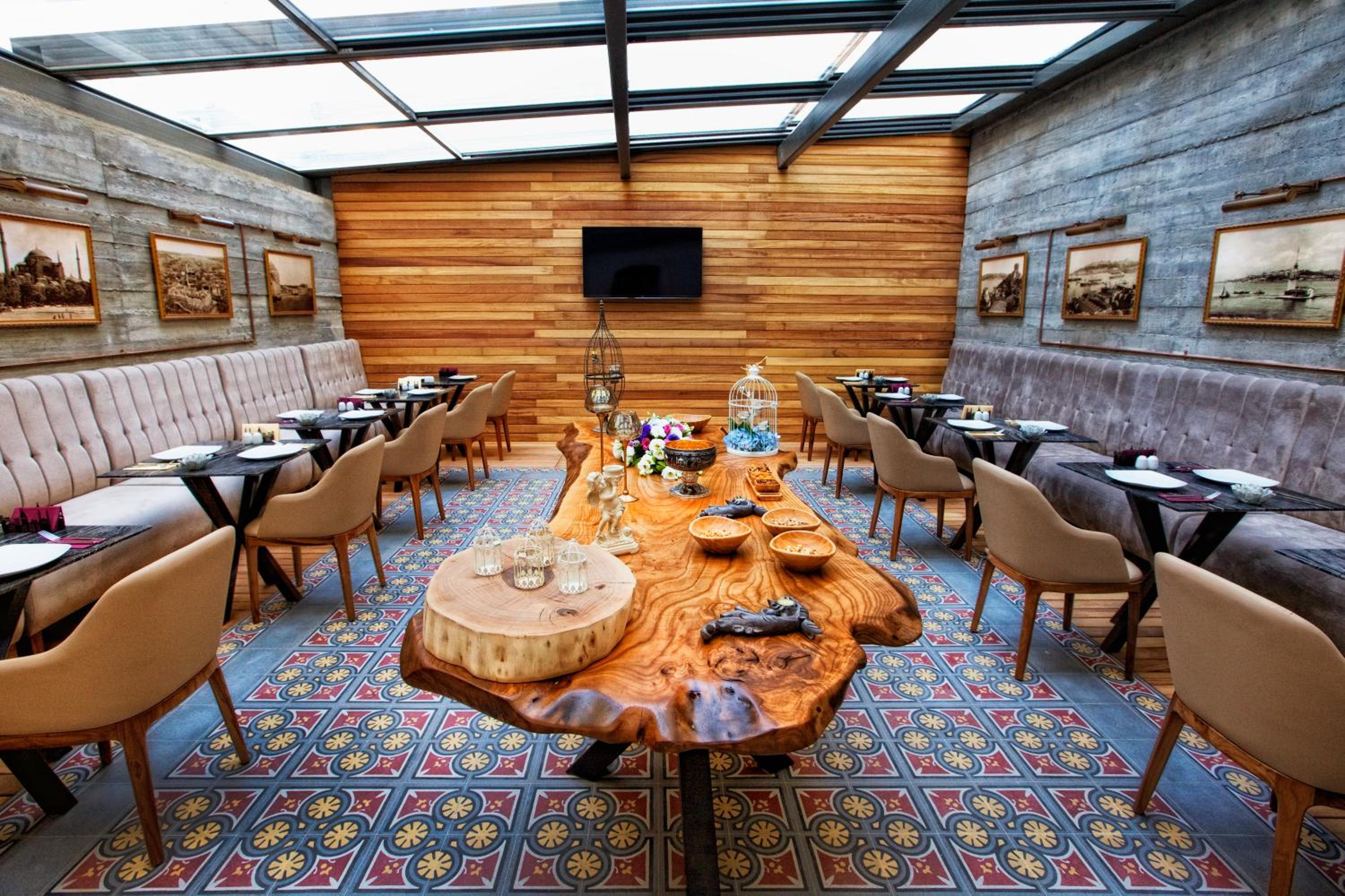 Hotel Miniature - Ottoman Mansion - Image 8