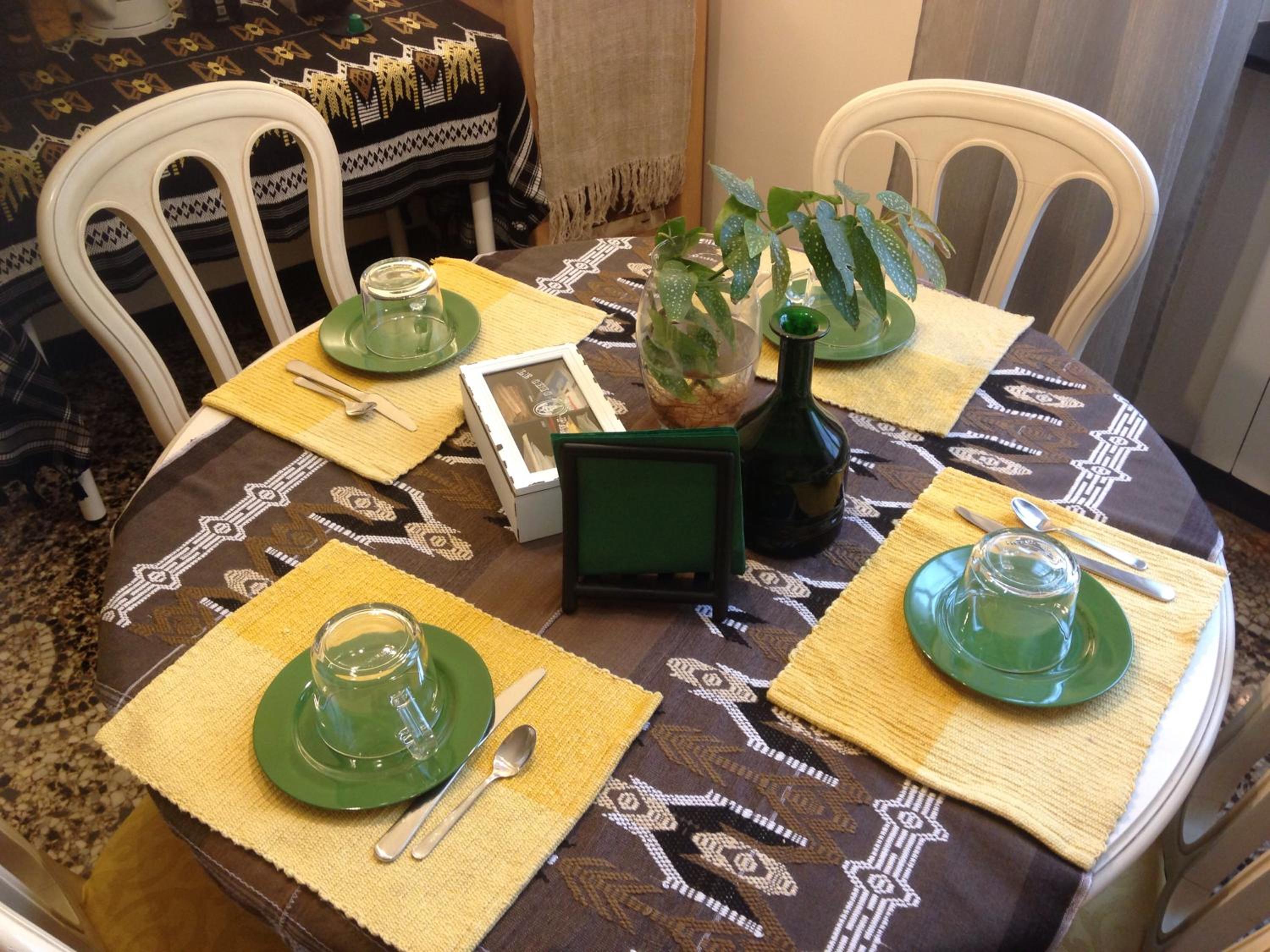 Lavagna Uno en Genova — dining