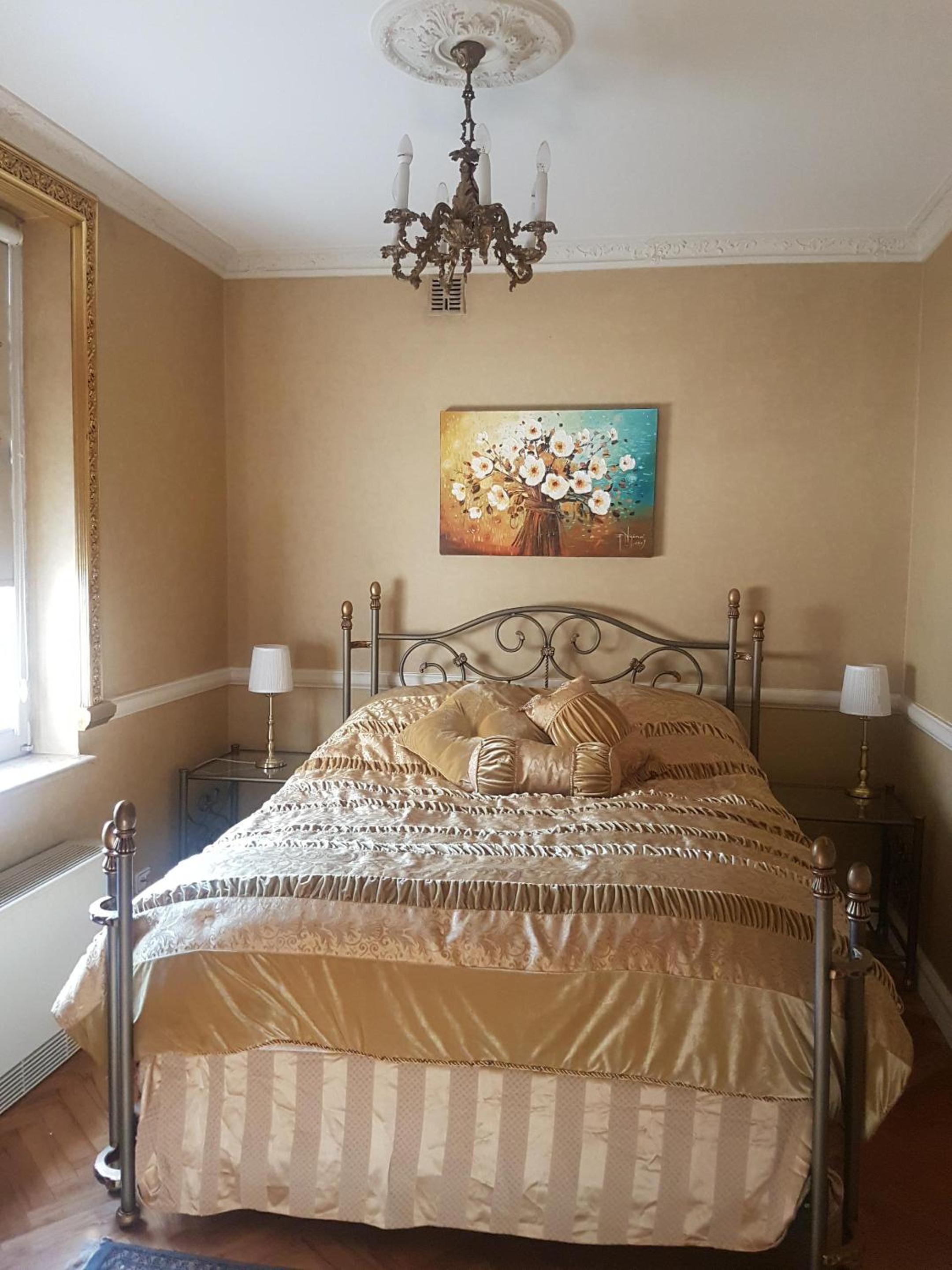 GoldStar Luxury Old Town Krakow Apartment view 2