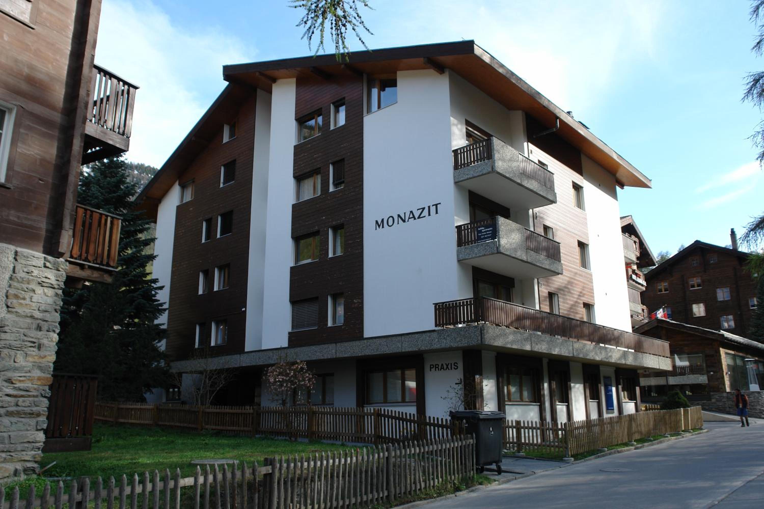 Photo 23