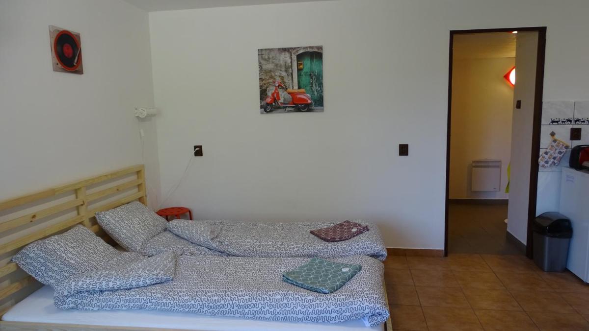 Photo 38