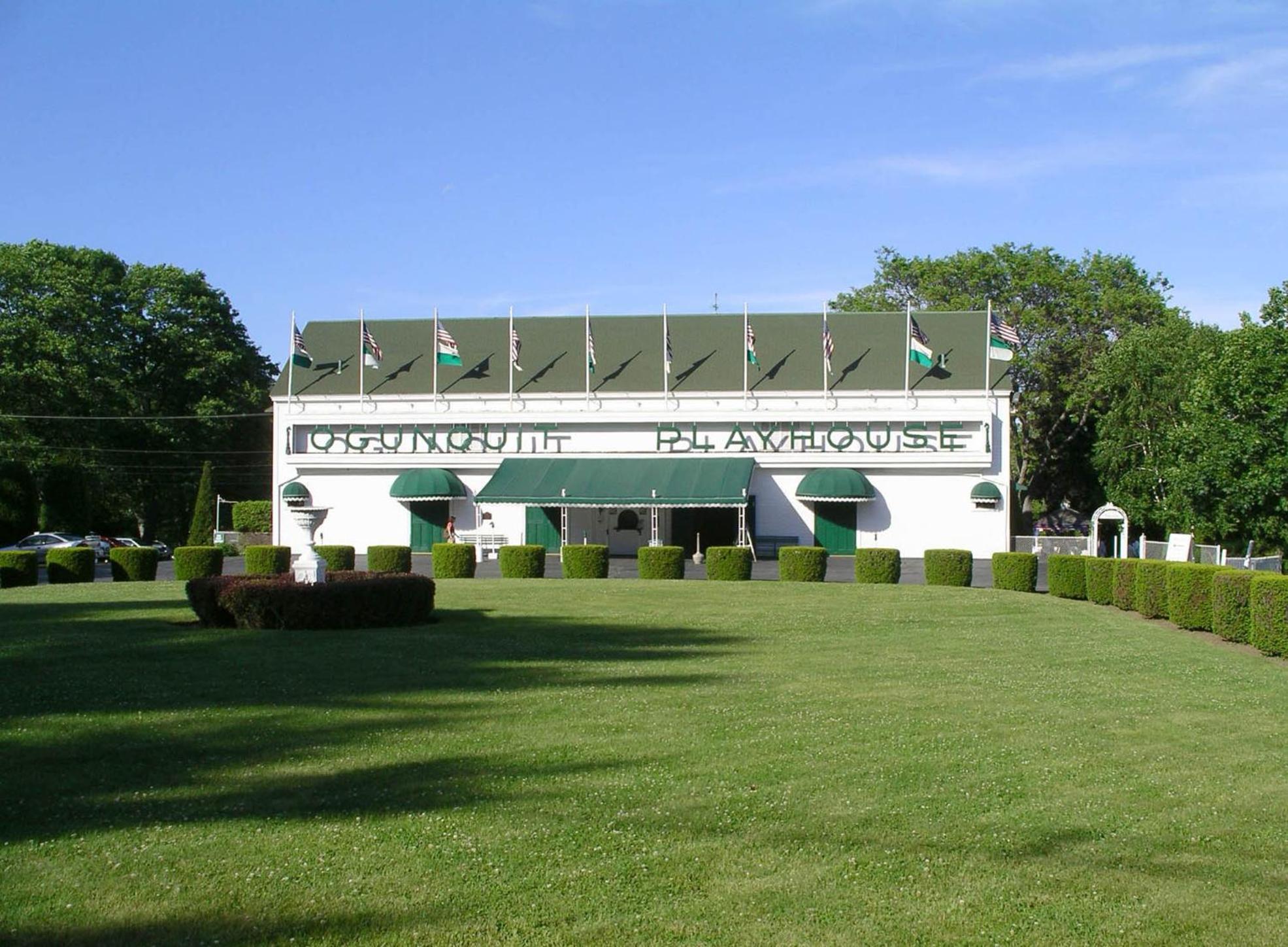 Driftaway Hotel and Pool