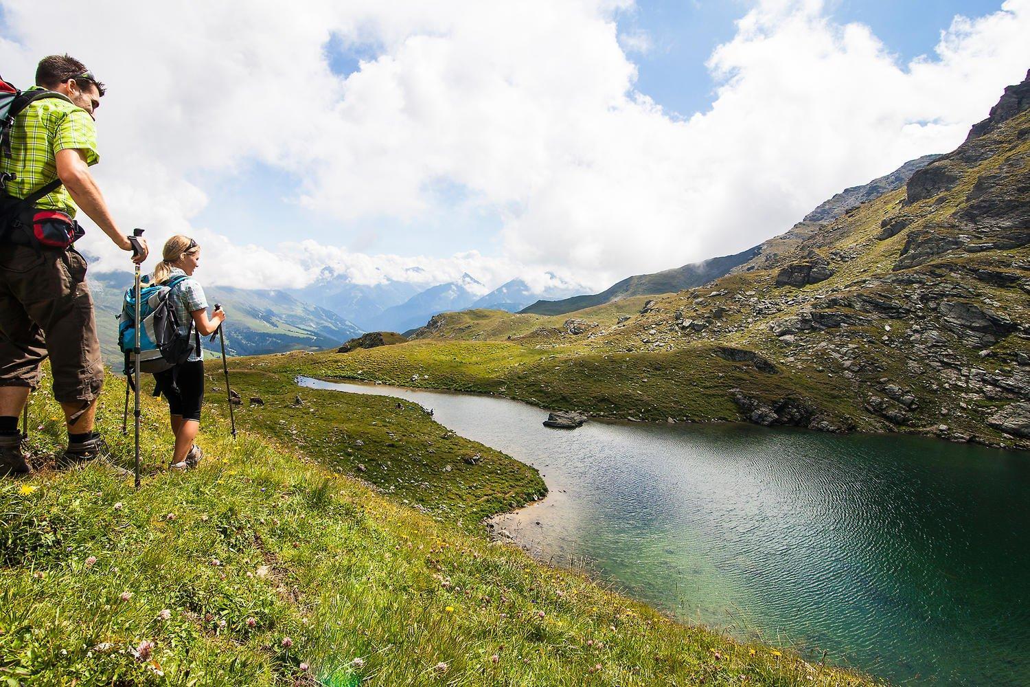 Mountainview Lodge - Chalet im Zillertal direkt am 5 Sterne Campingplatz Aufenfeld mit Hallenbad und Sauna