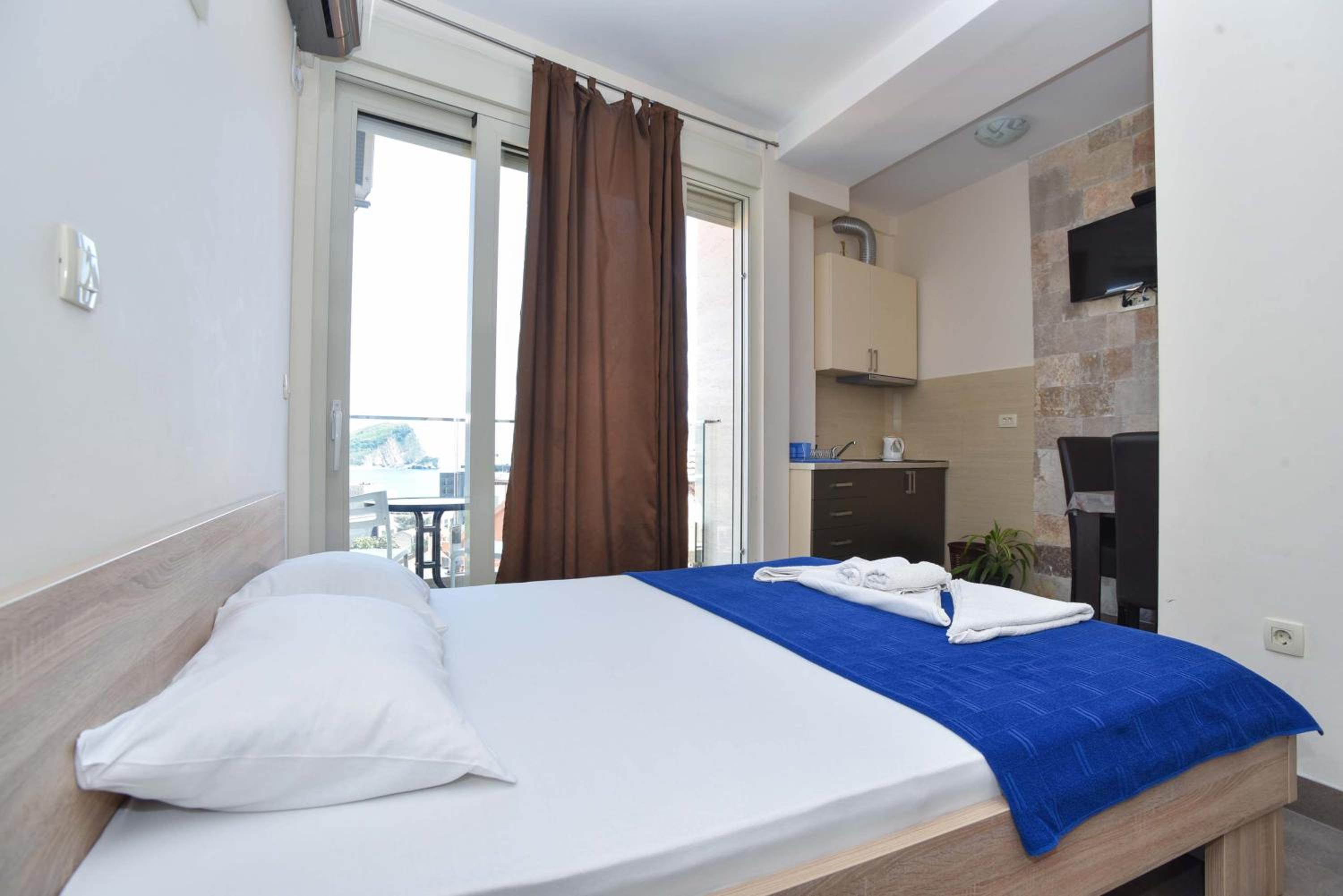 Apartments Jelušić view 3
