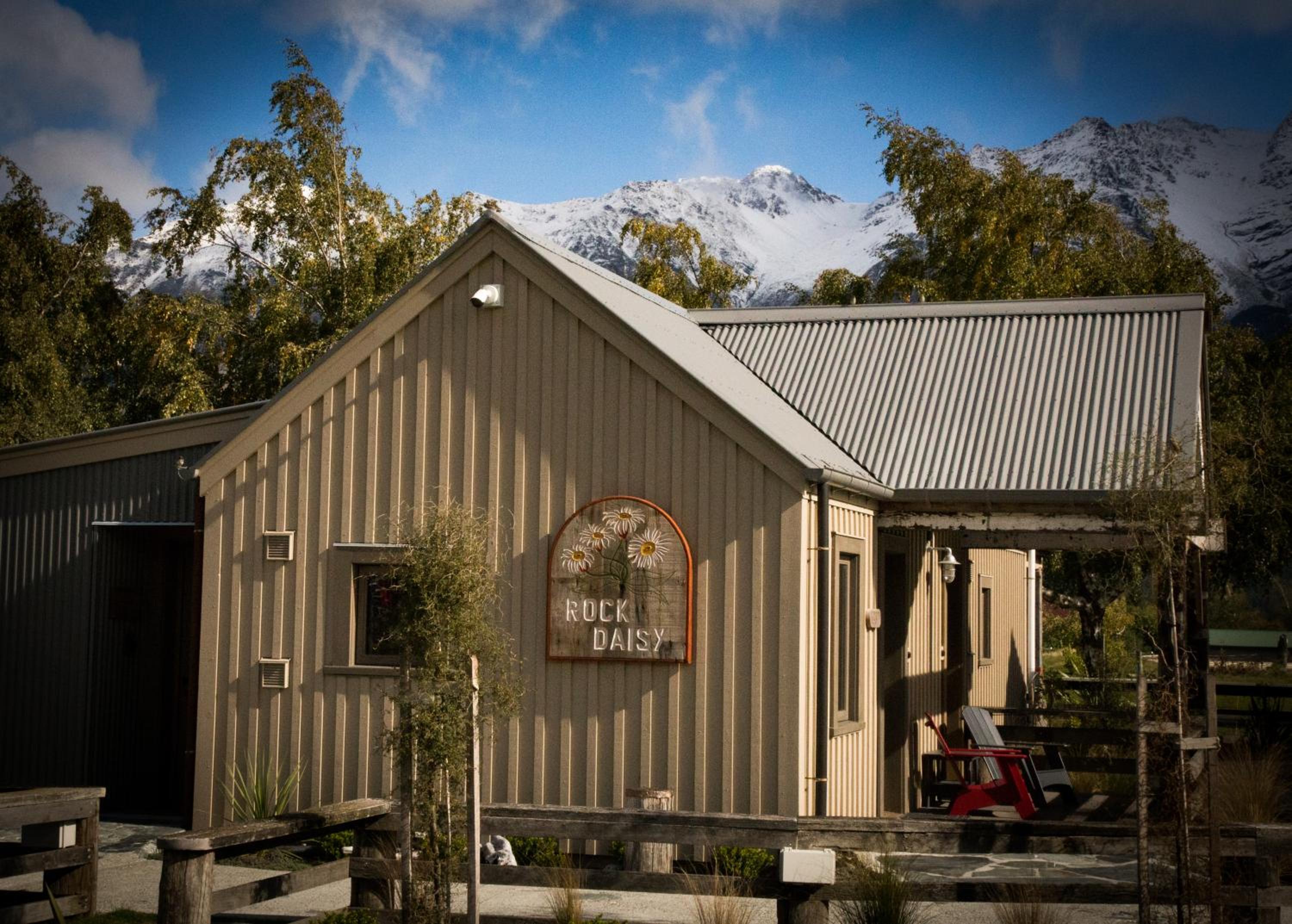 Headwaters Glenorchy Eco Lodge