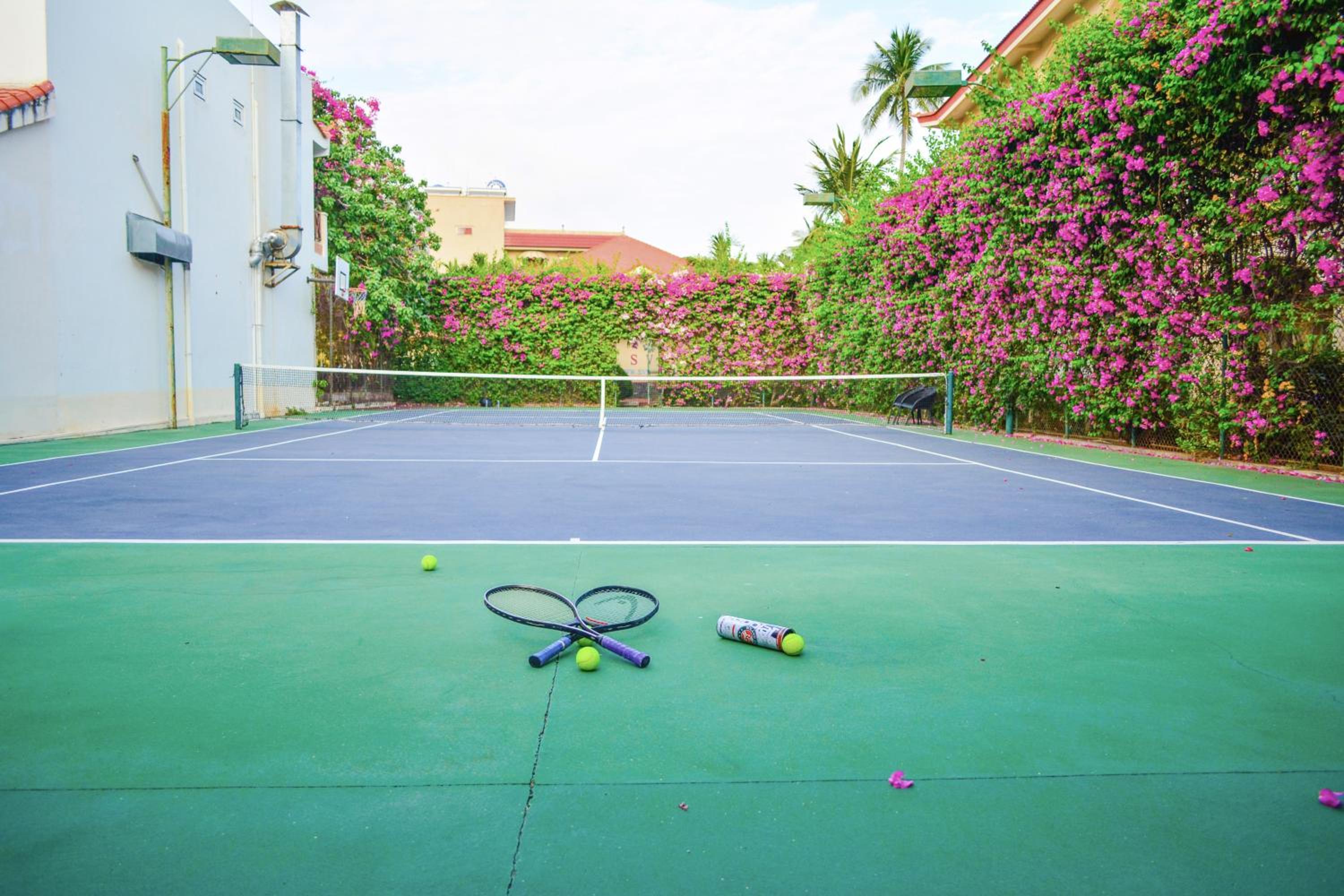 Le Aqua Resort & Spa Phan Thiet - Swiss Village Resort & Spa