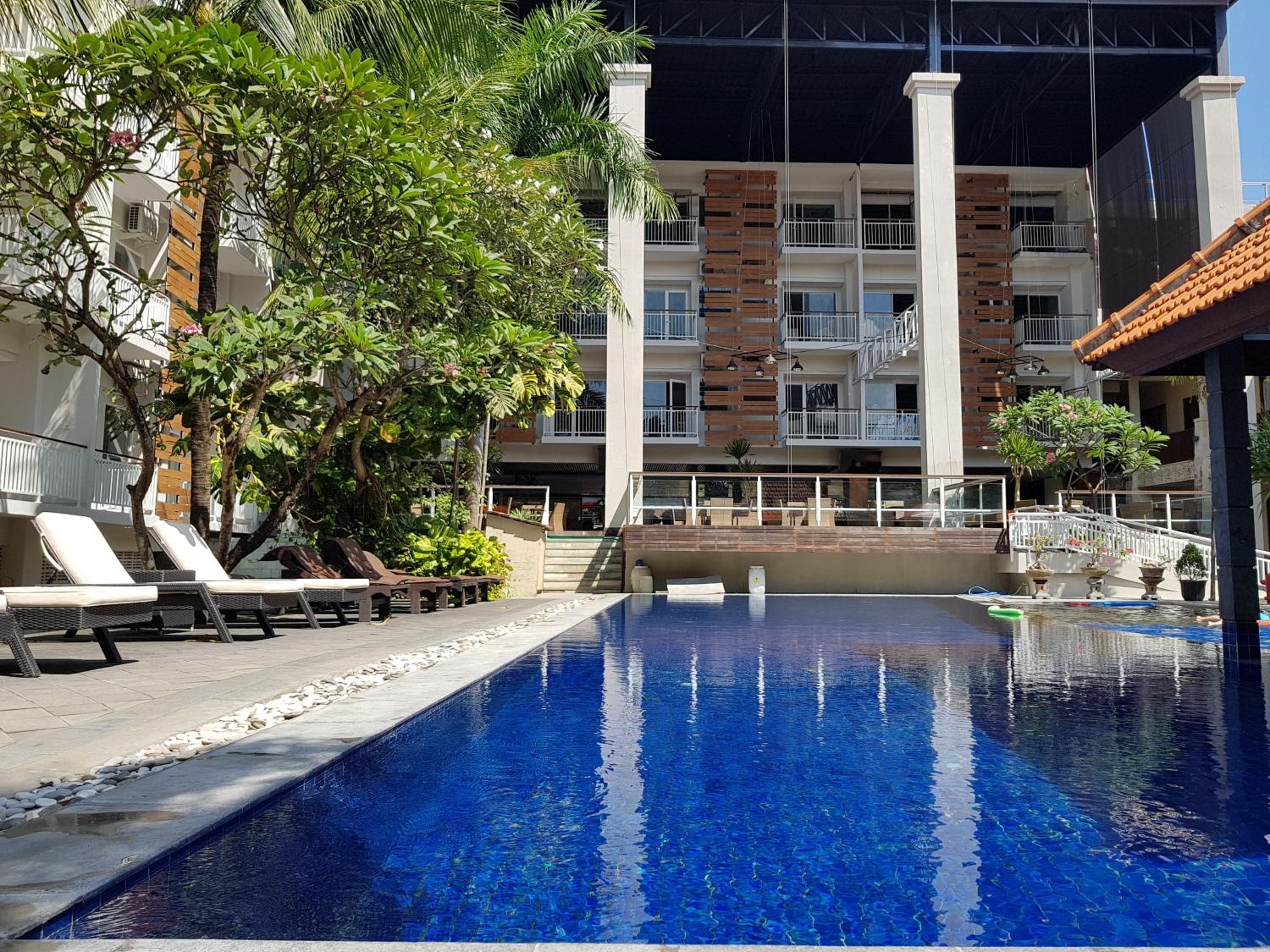 New Garden View Resort