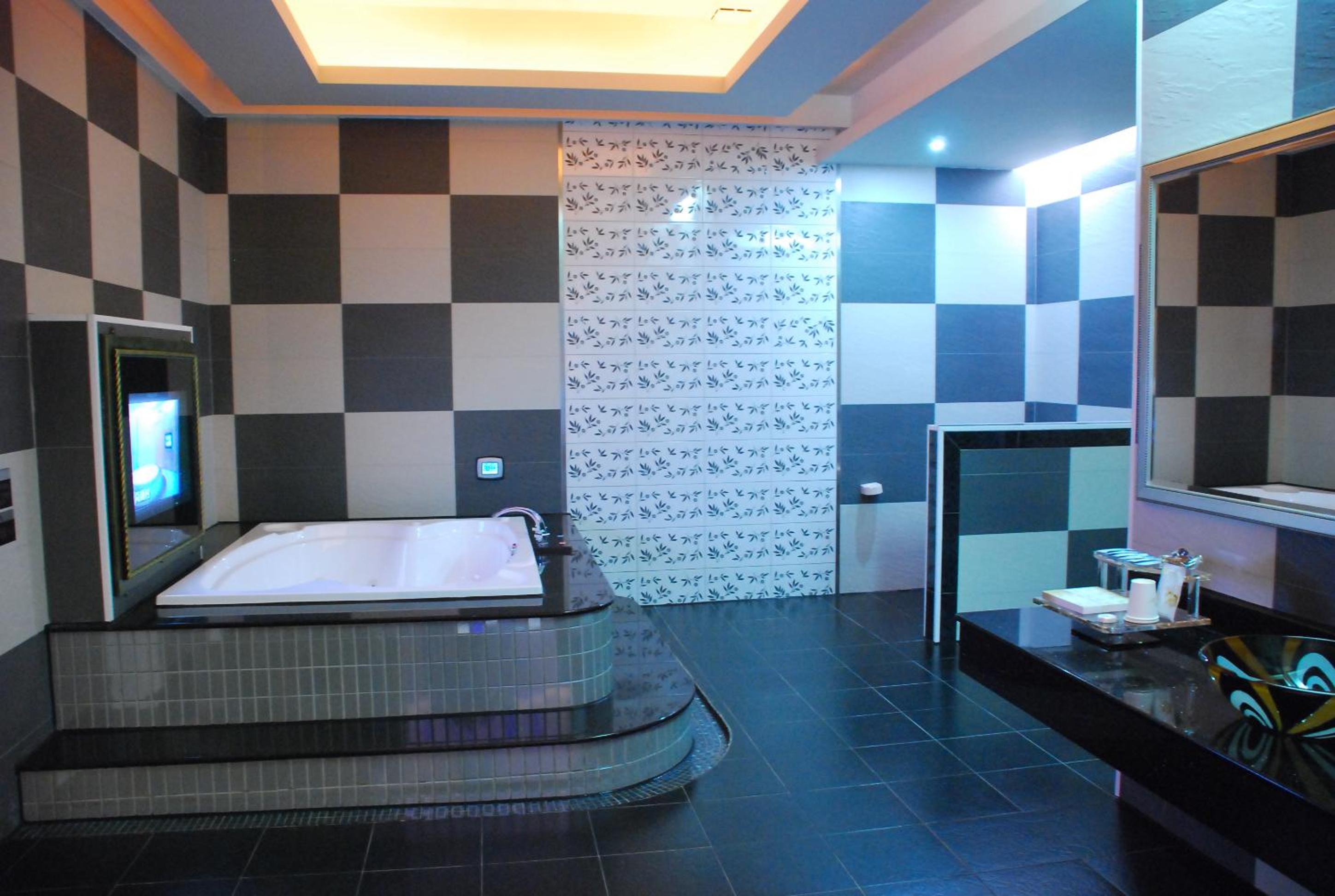 Wei Feng Exquisite Motel Pintung Branch