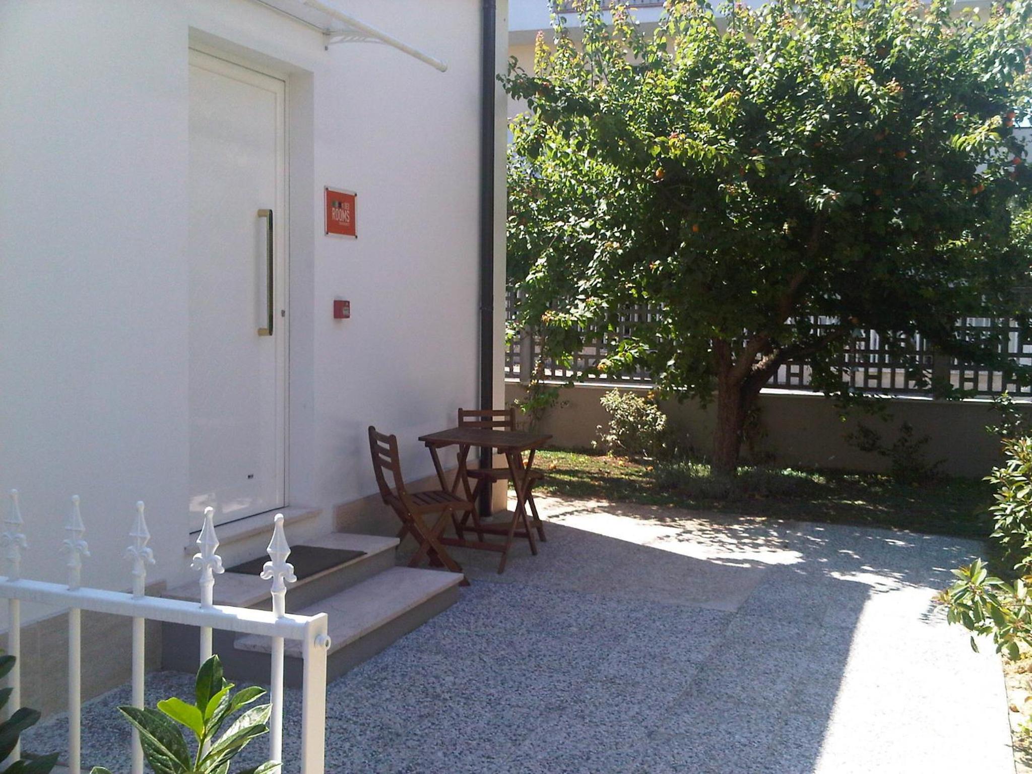 Photo 29