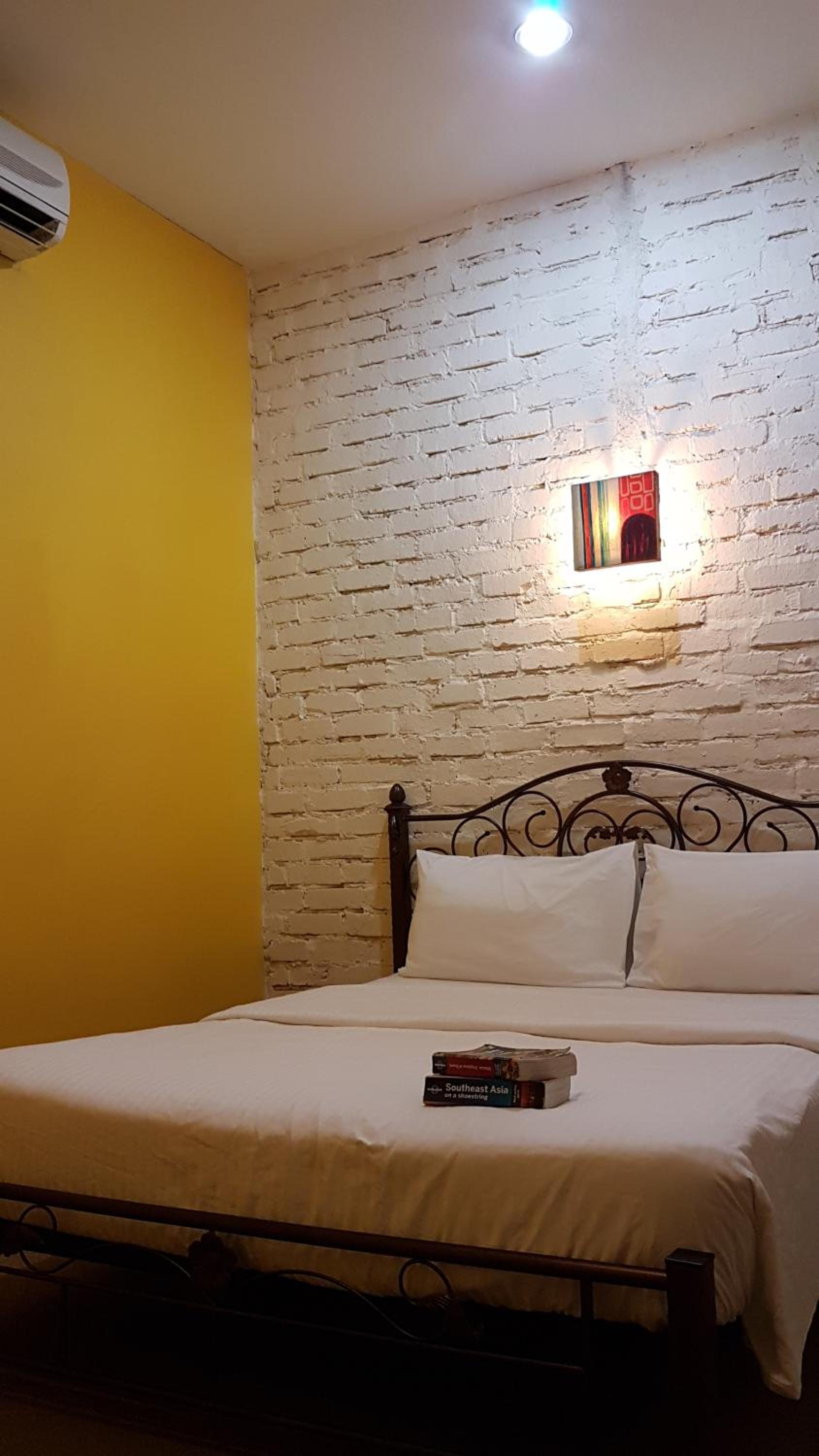 The Explorers Guesthouse and Hostel