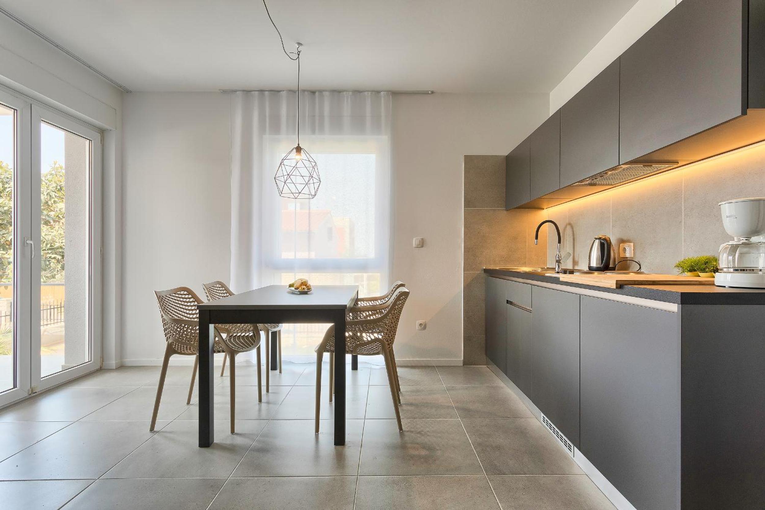Astinian apartments Jadranka