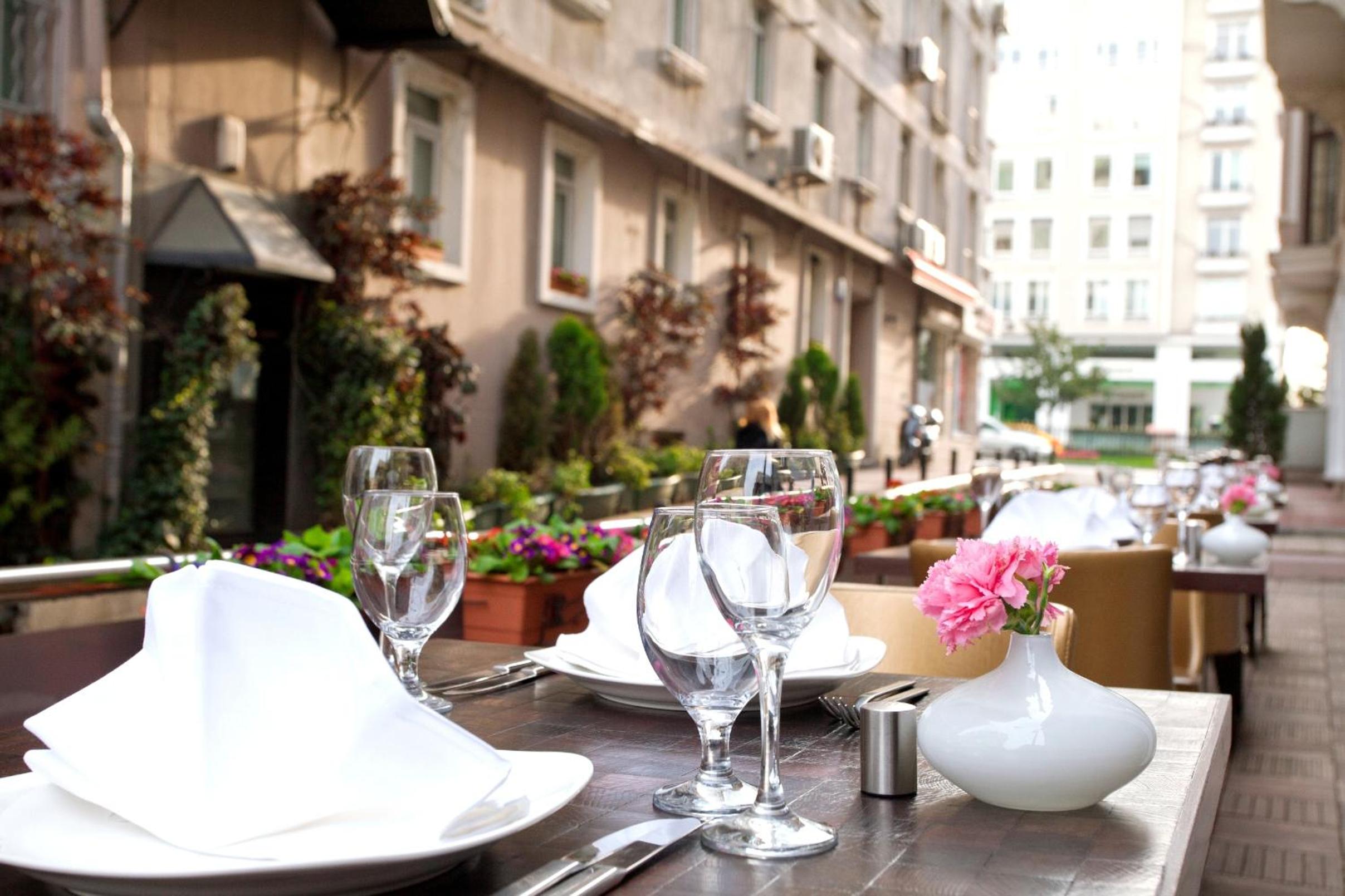 Konak Hotel Taksim - Image 19