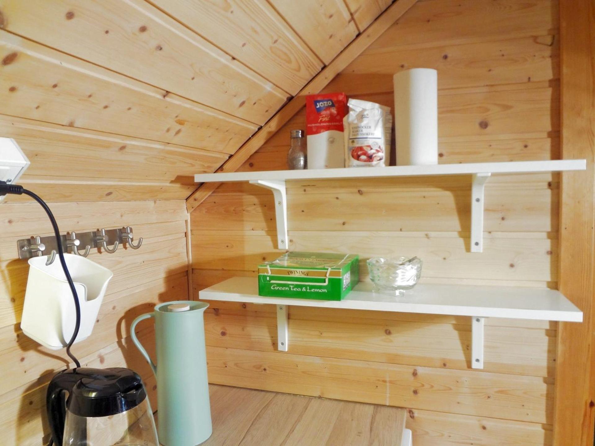 Fully equipped flat, 2 bedrooms, FREE car parking. - Image 3