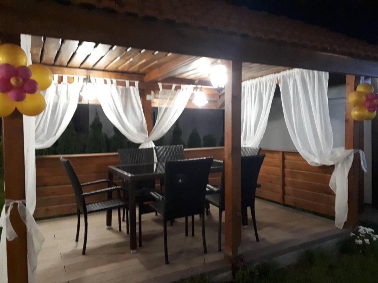 Вила Поликсения Петиня