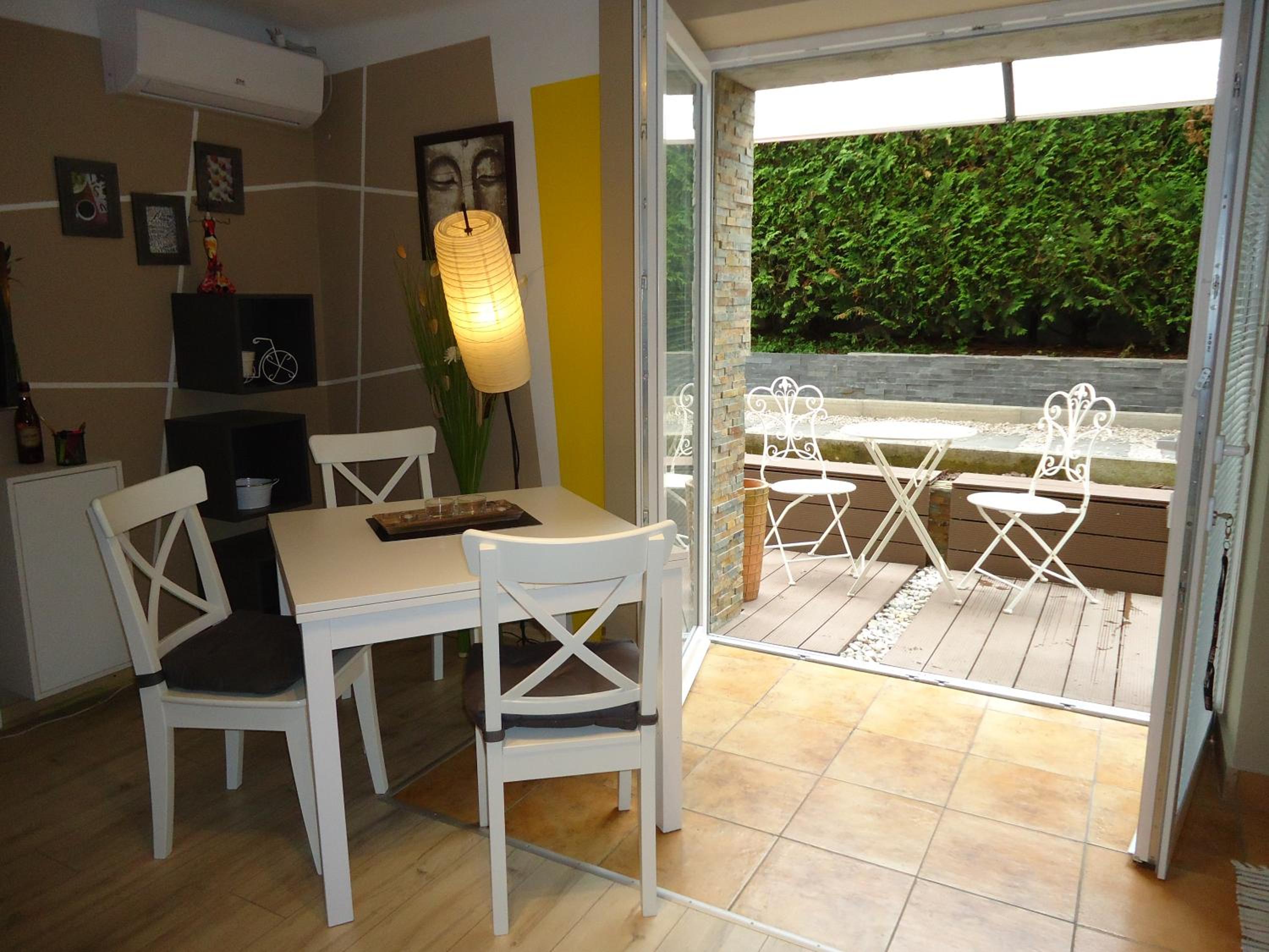 Cute sunny apartment KOD1 view 2