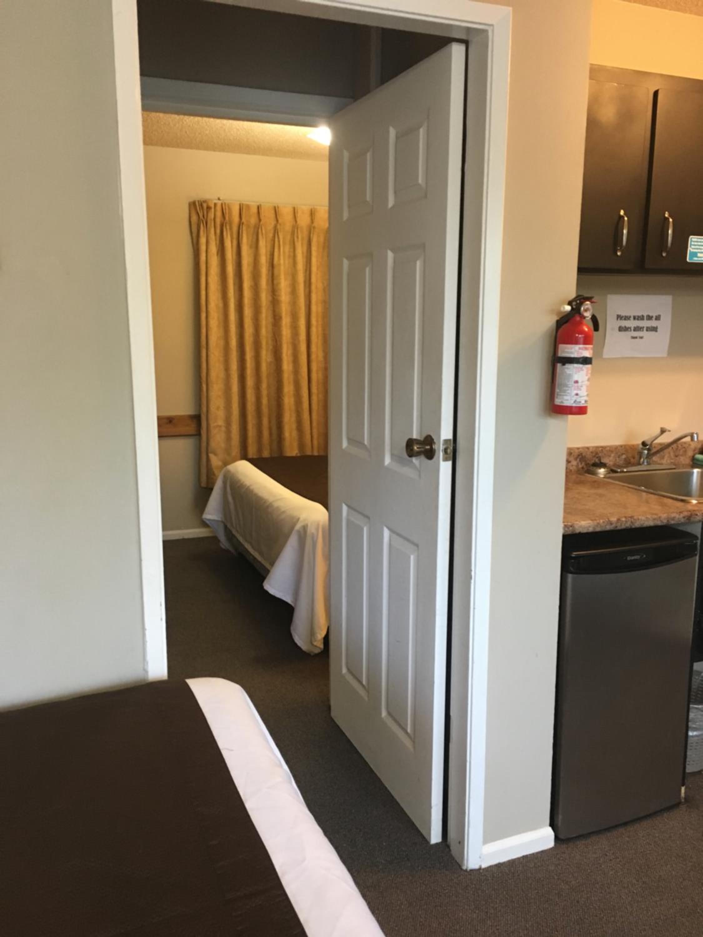 Fuller Lake Chemainus Motel