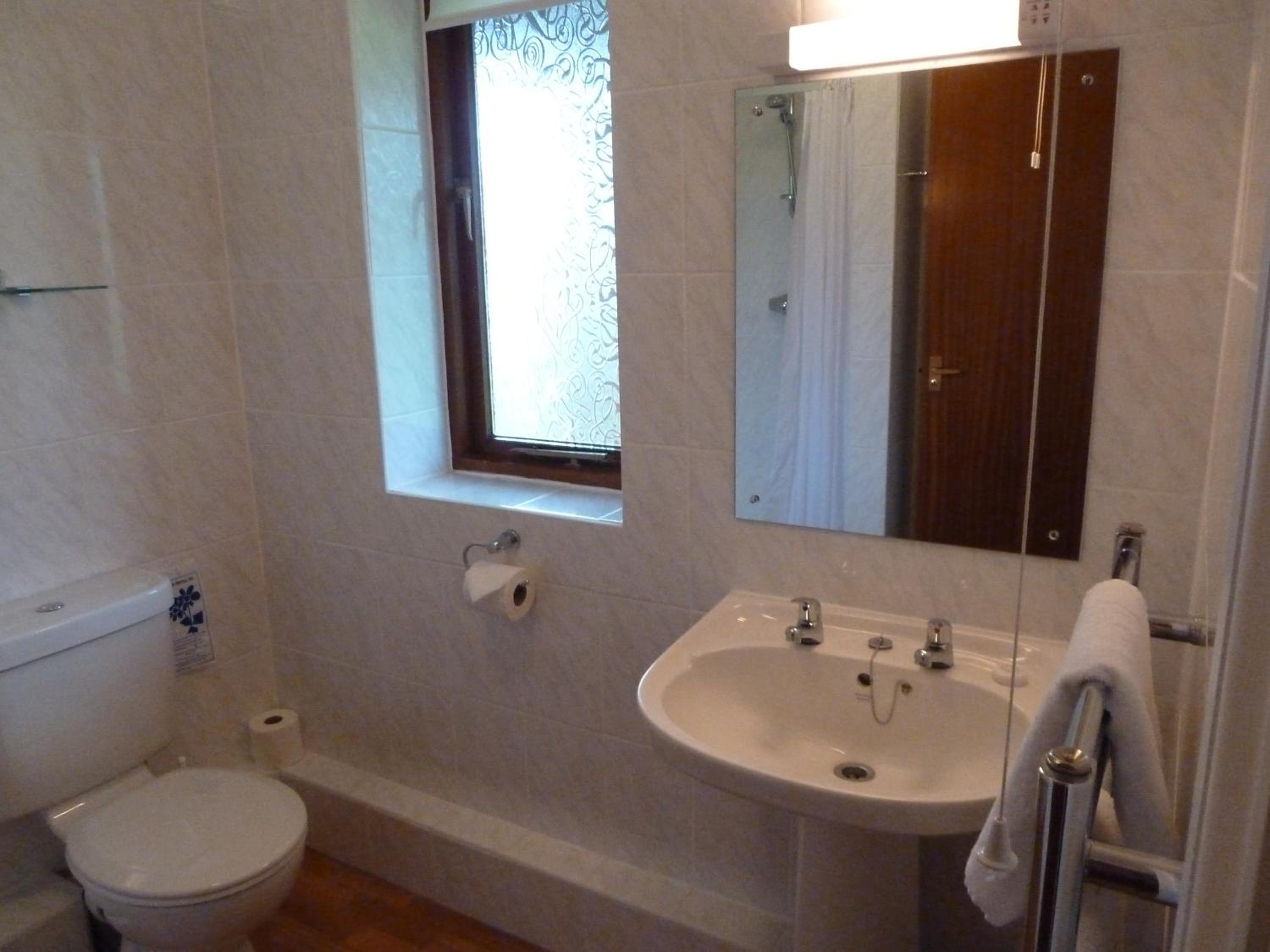 Bridgwater Vacations - Apple Tree Hotel - Property Image 7