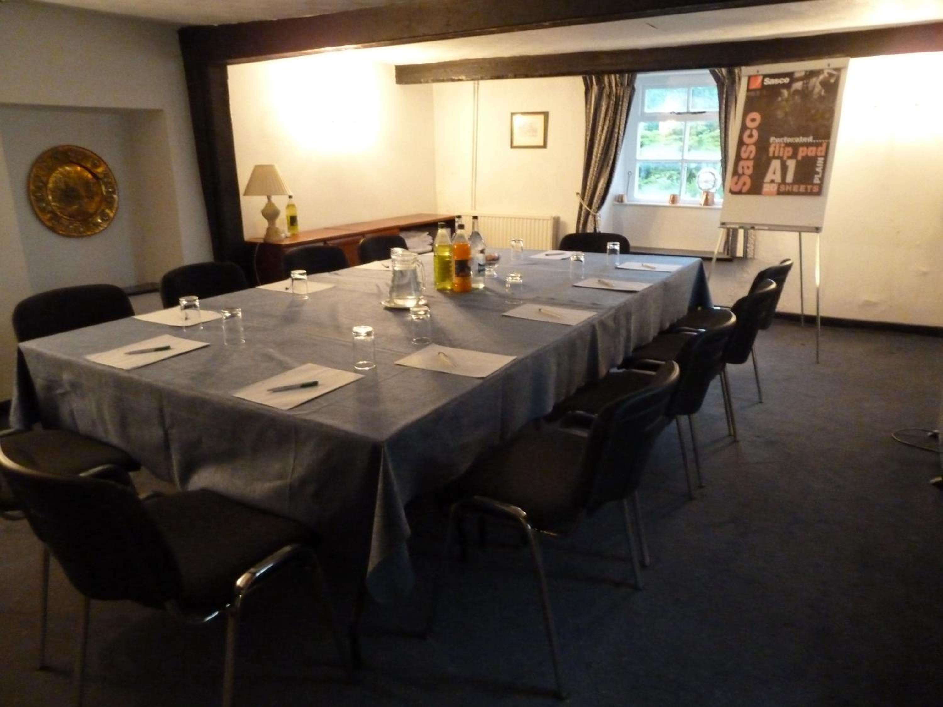 Bridgwater Vacations - Apple Tree Hotel - Property Image 1