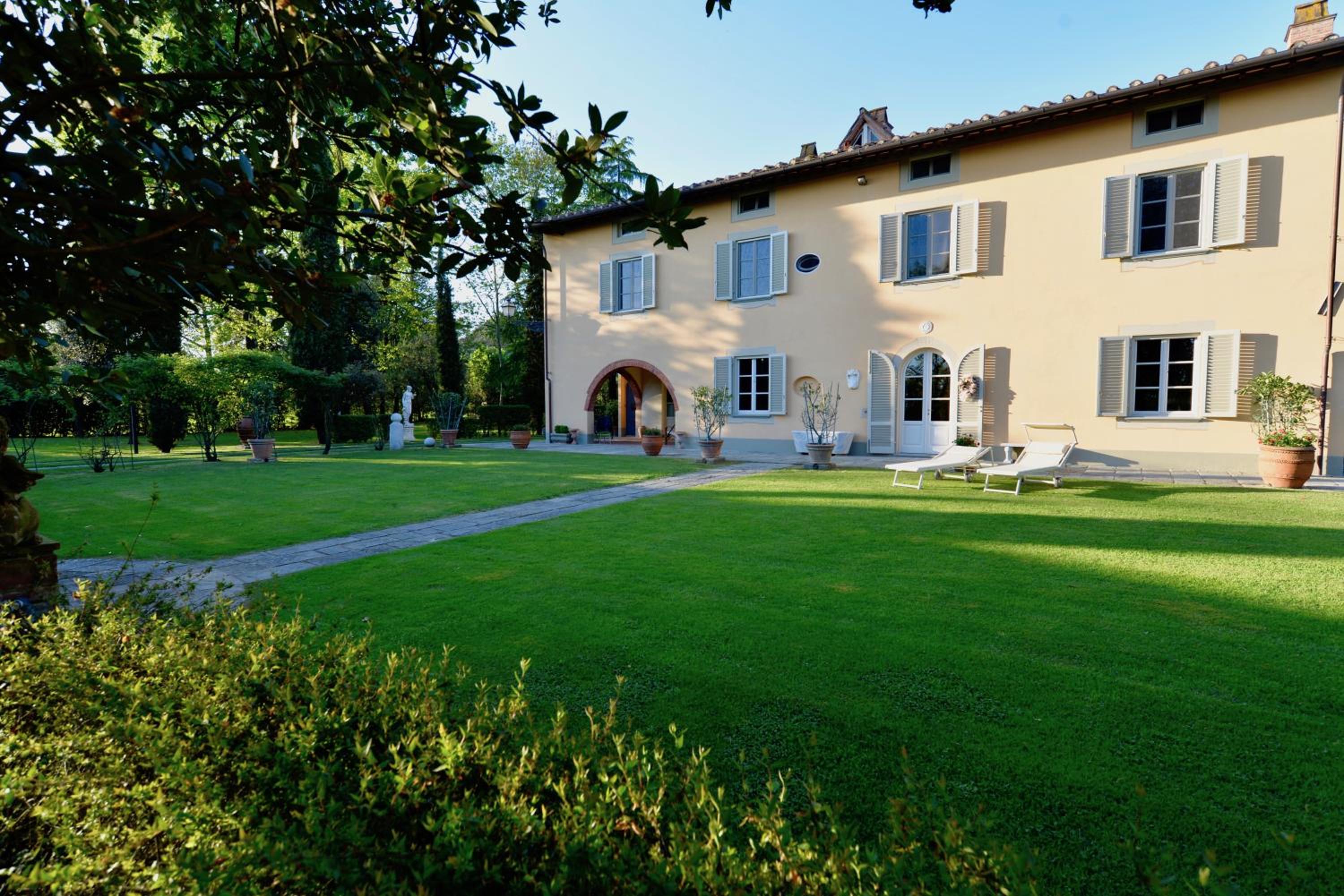 Borgo Ai Lecci