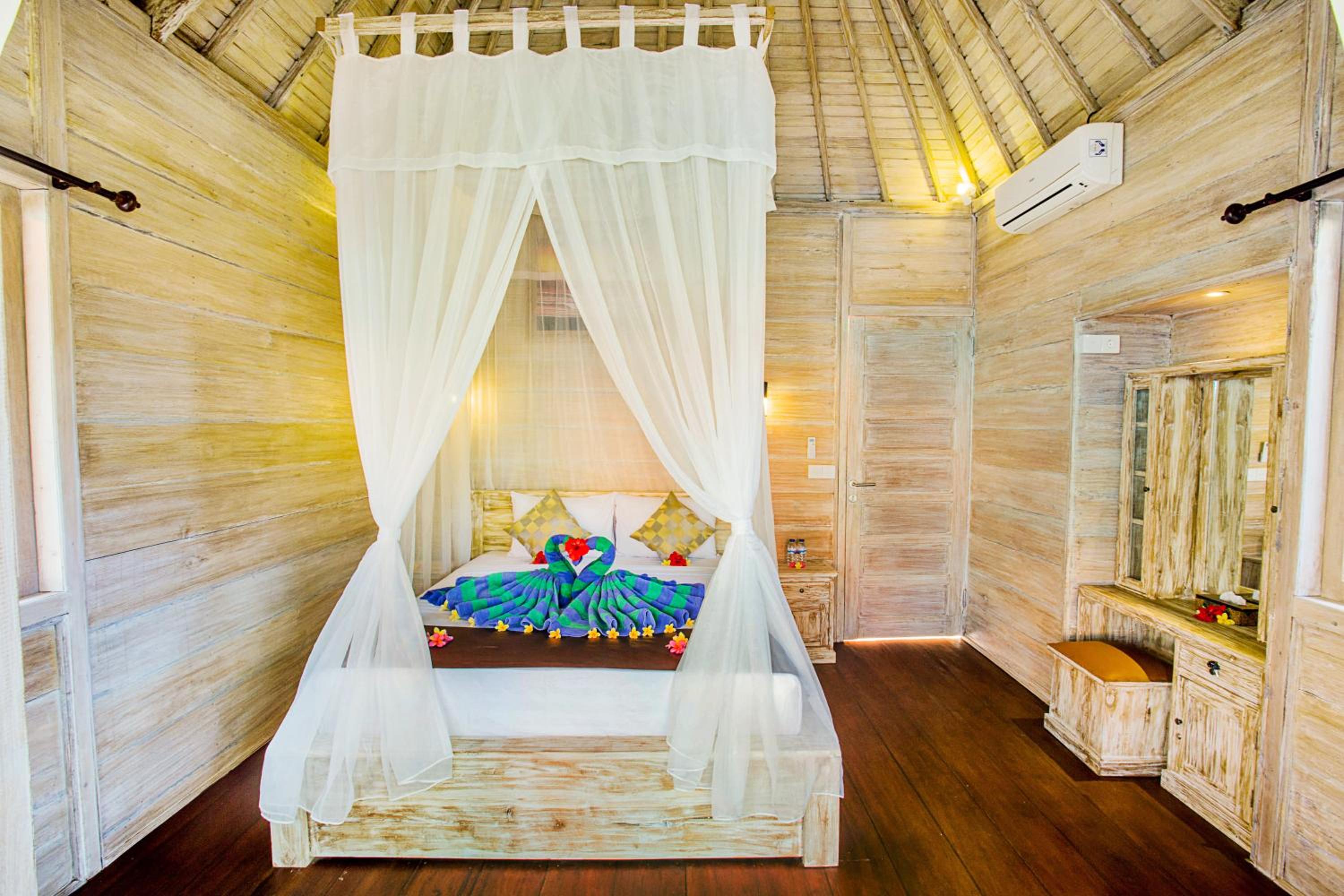 Secret Point Huts