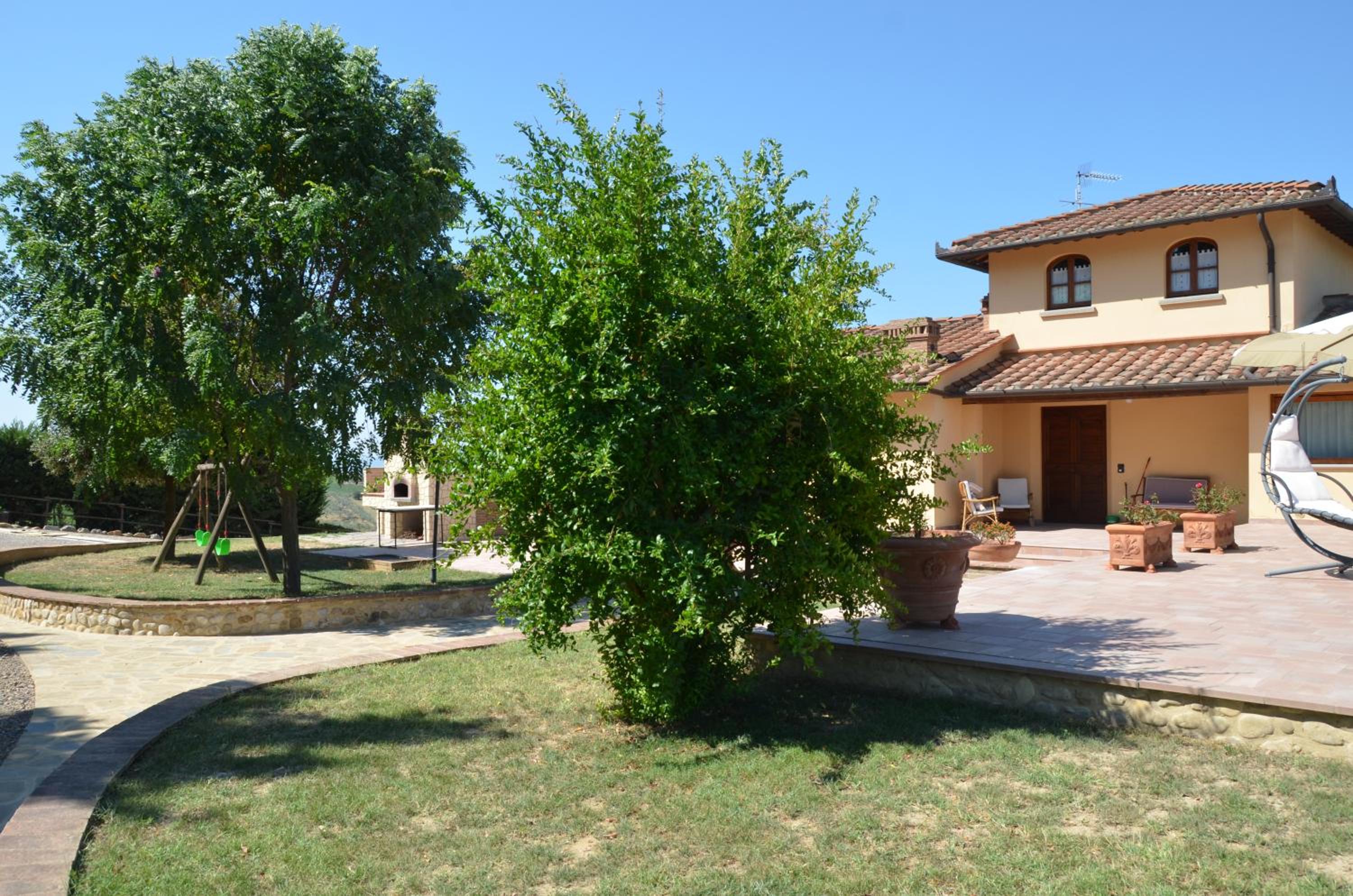 Photo 28