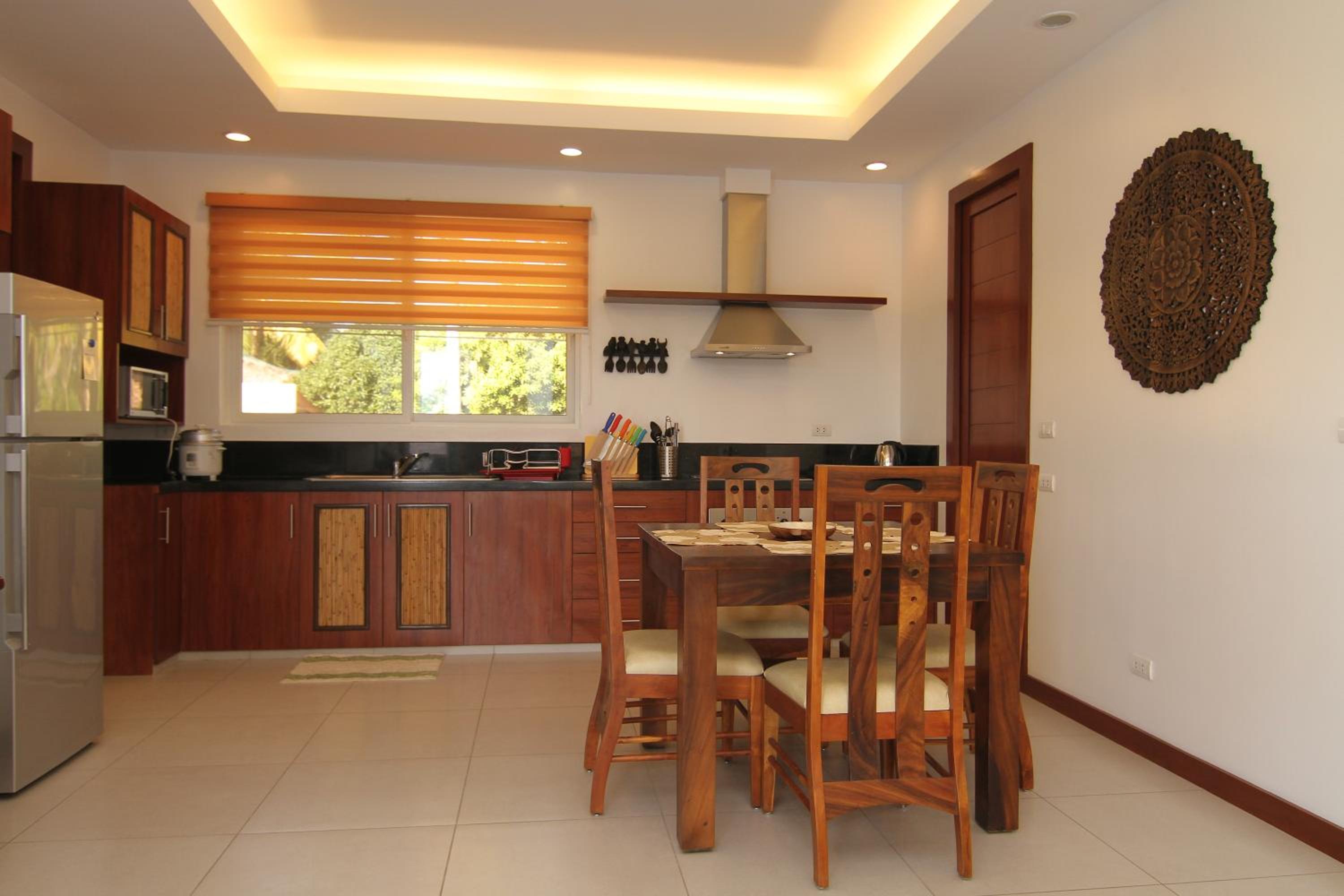 Vida Homes Condo Resort