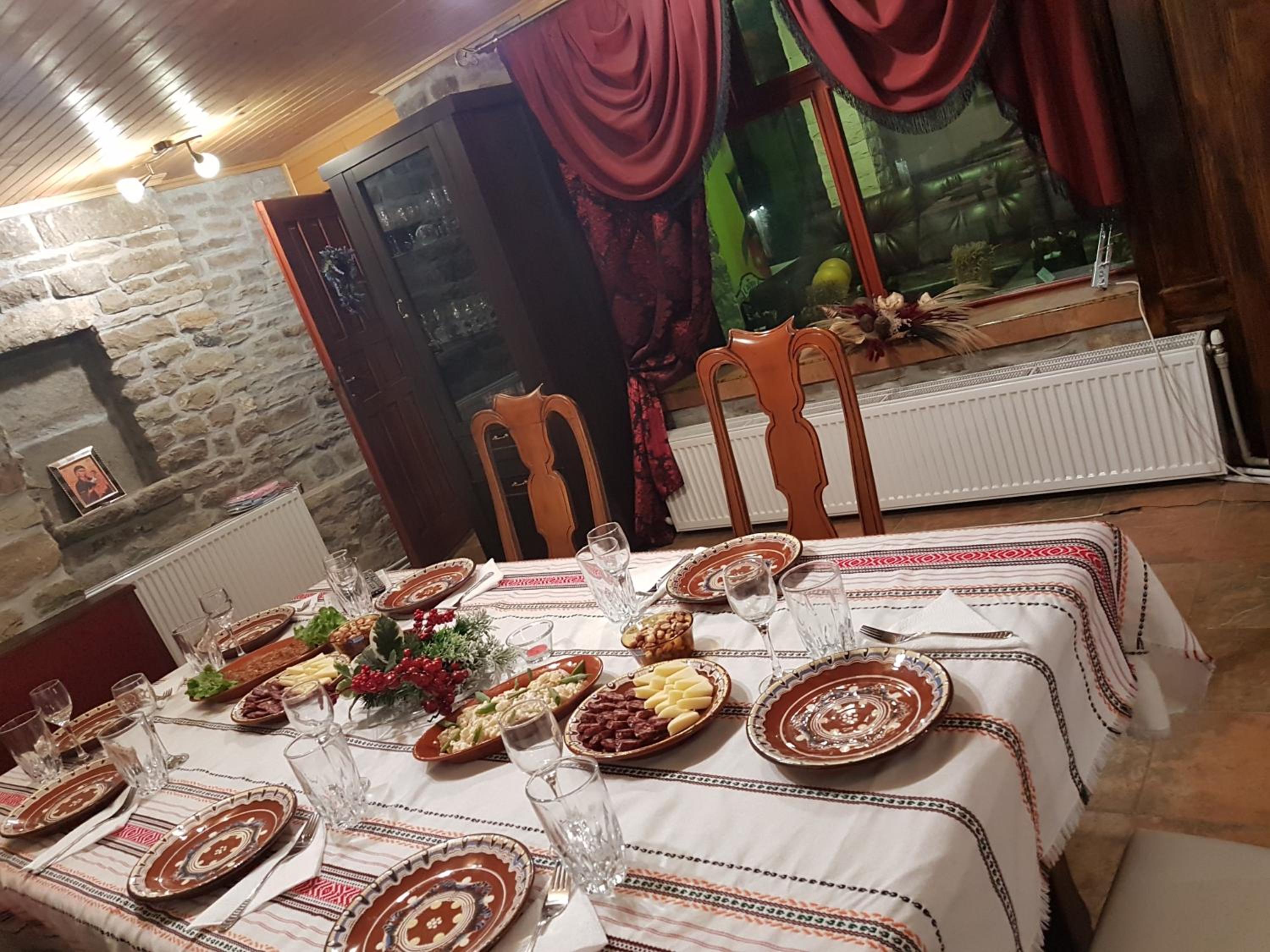 Вила Поликсения Петиня