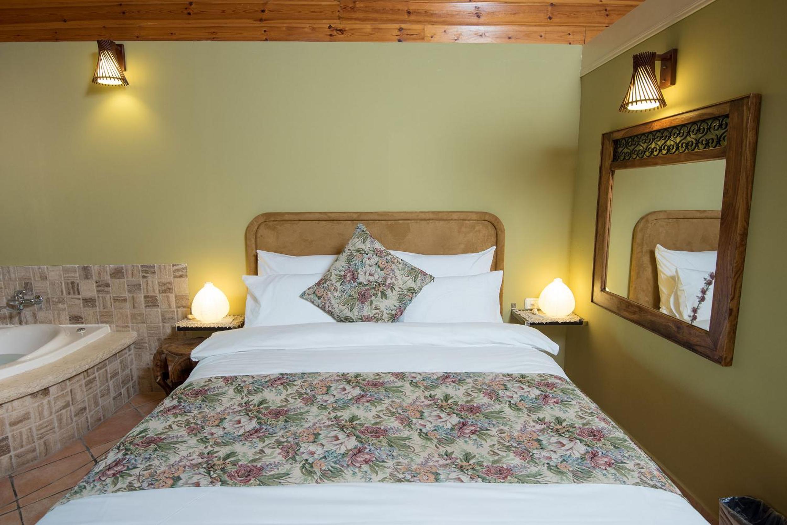 Out of Africa Resort