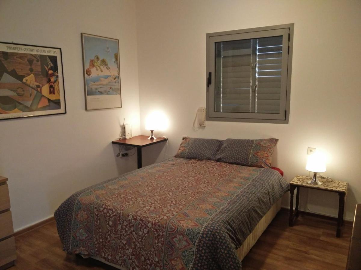 Herzelia Rooftop Special 2 Room Apartment