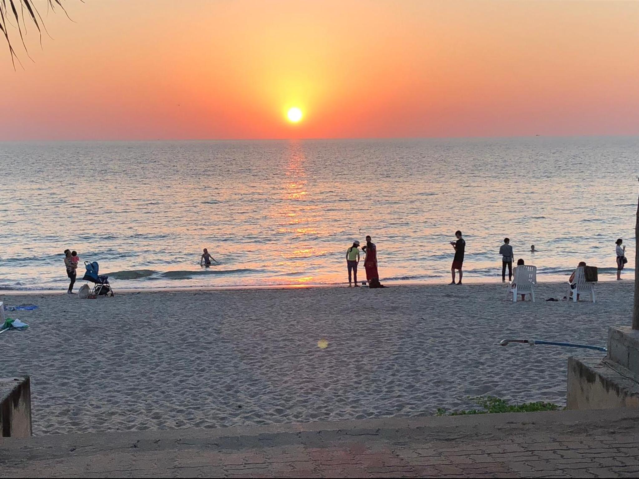 Lanta Seafront Resort