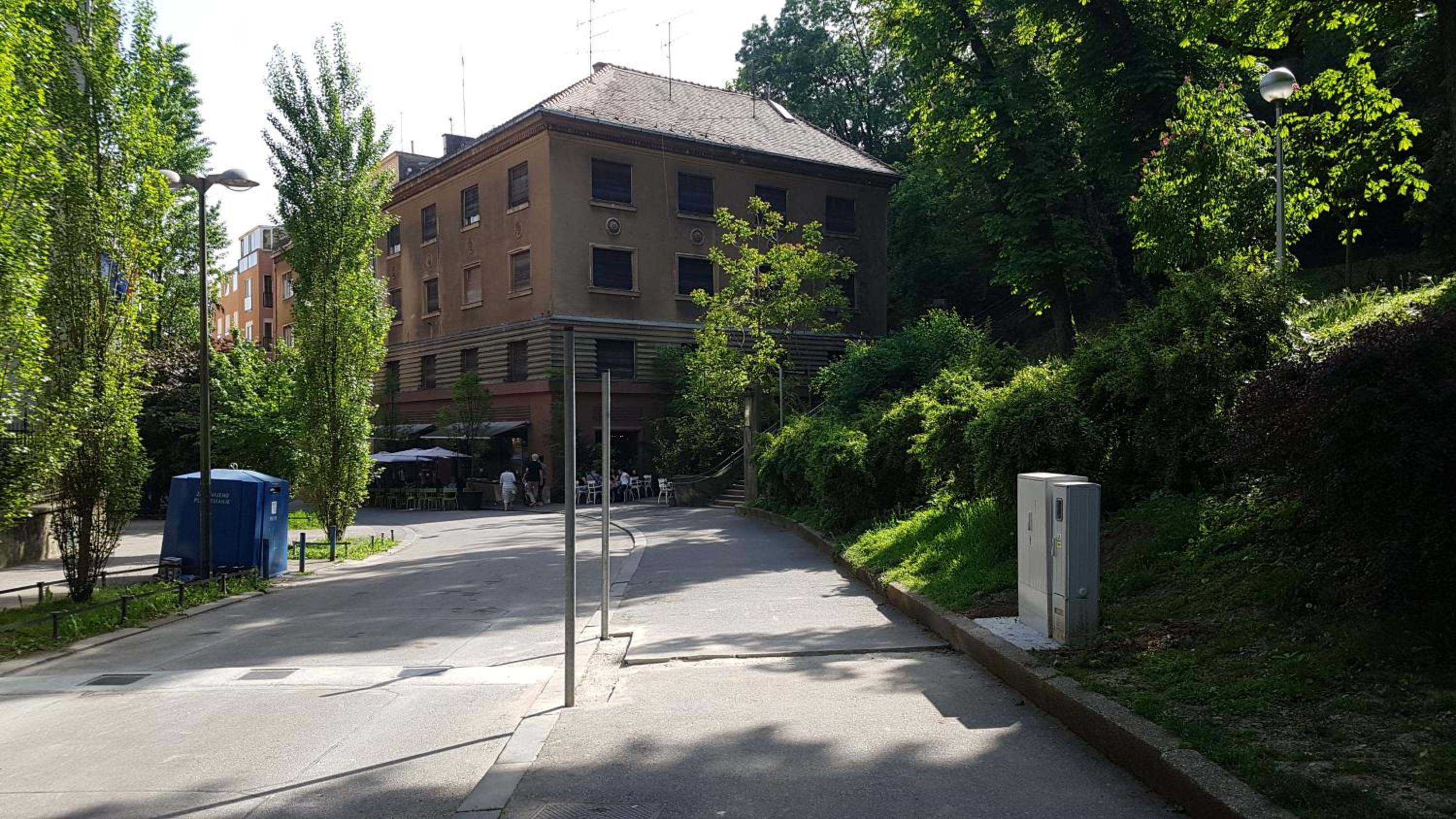 Photo 29