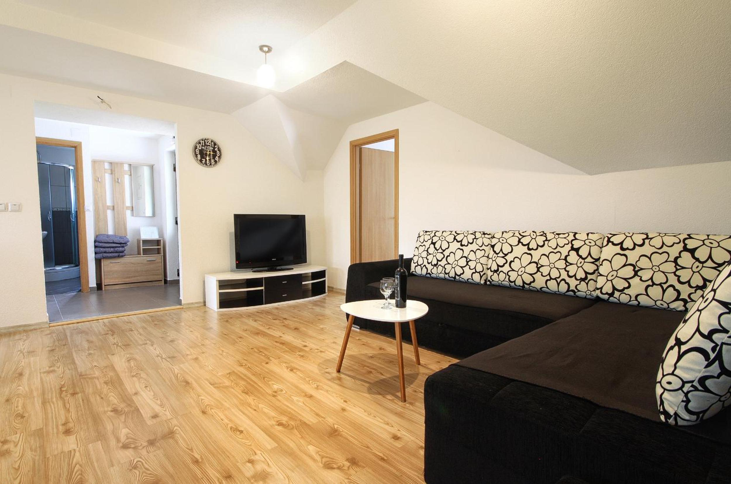 Apartment Lana