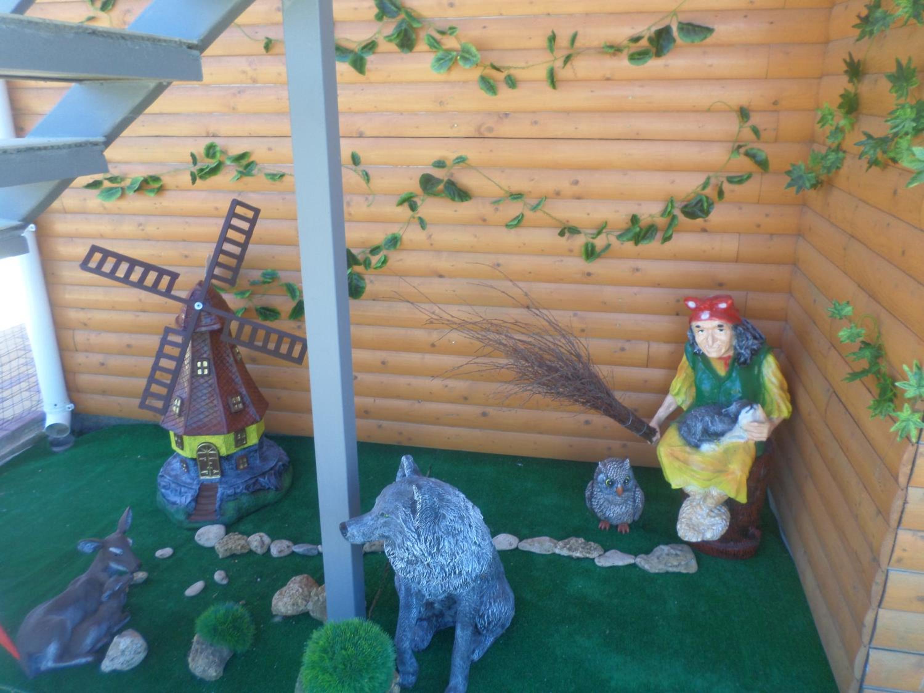Photo 43