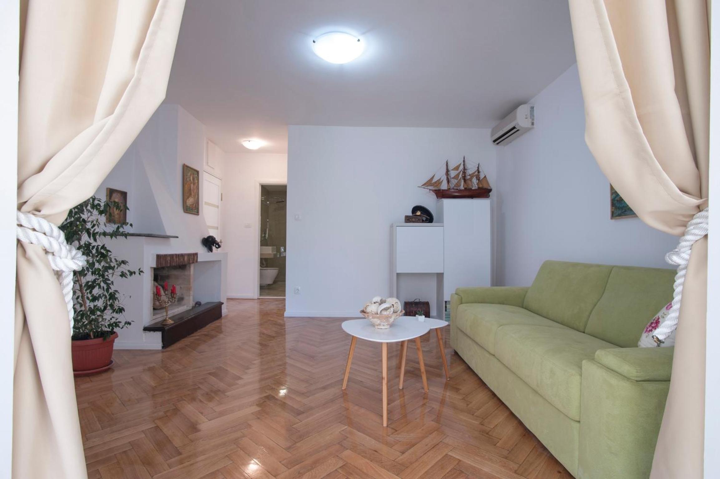 Apartments Captain's Villa