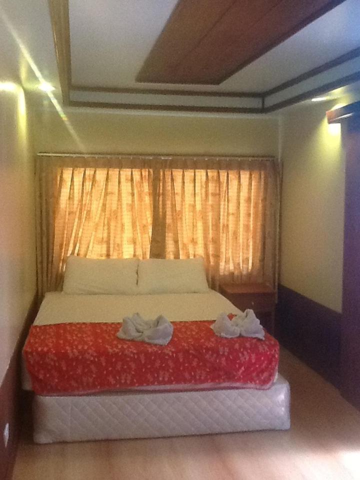 Peach Guesthouse