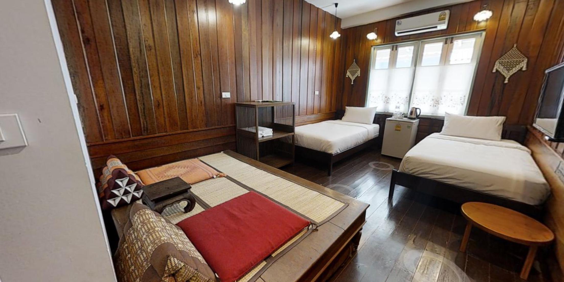 Home & Hashery Boutique House