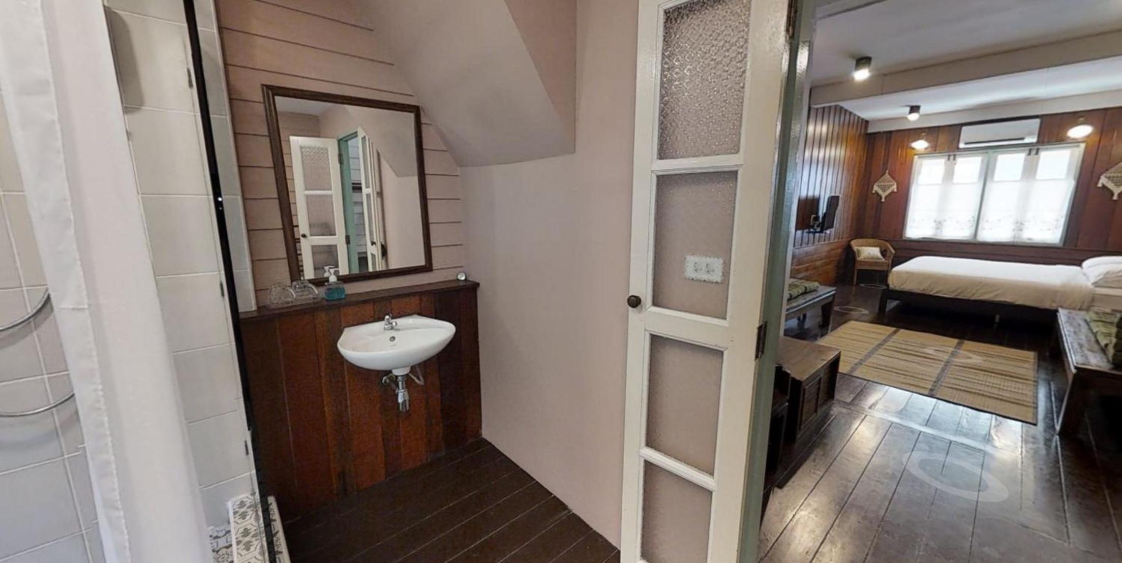 Home & Hashery Boutique House